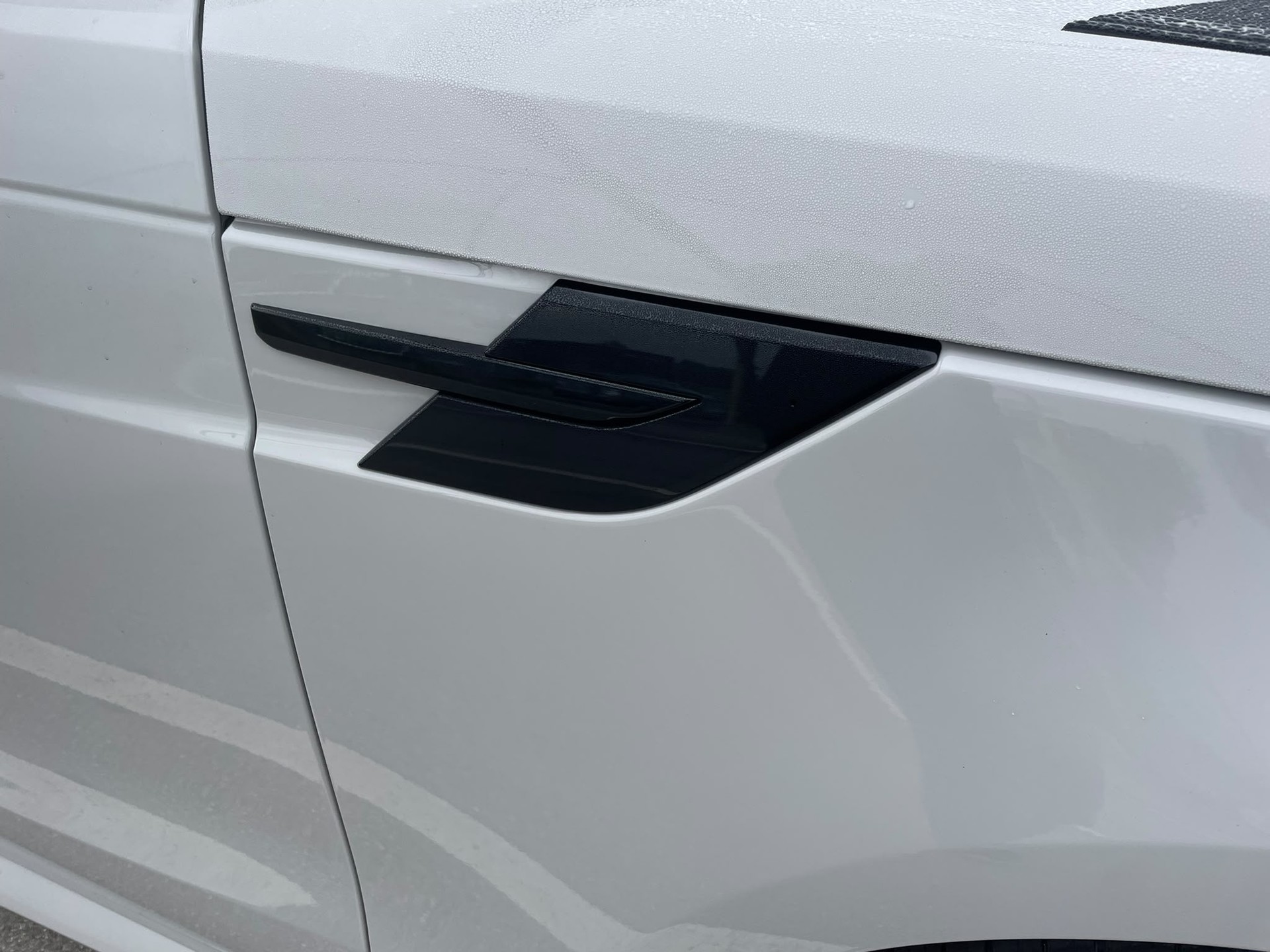 LAND ROVER Range Rover Sport P460e 3.0 Si6 PHEV Dynamic SE Automatic 2027er MODELL-image-2