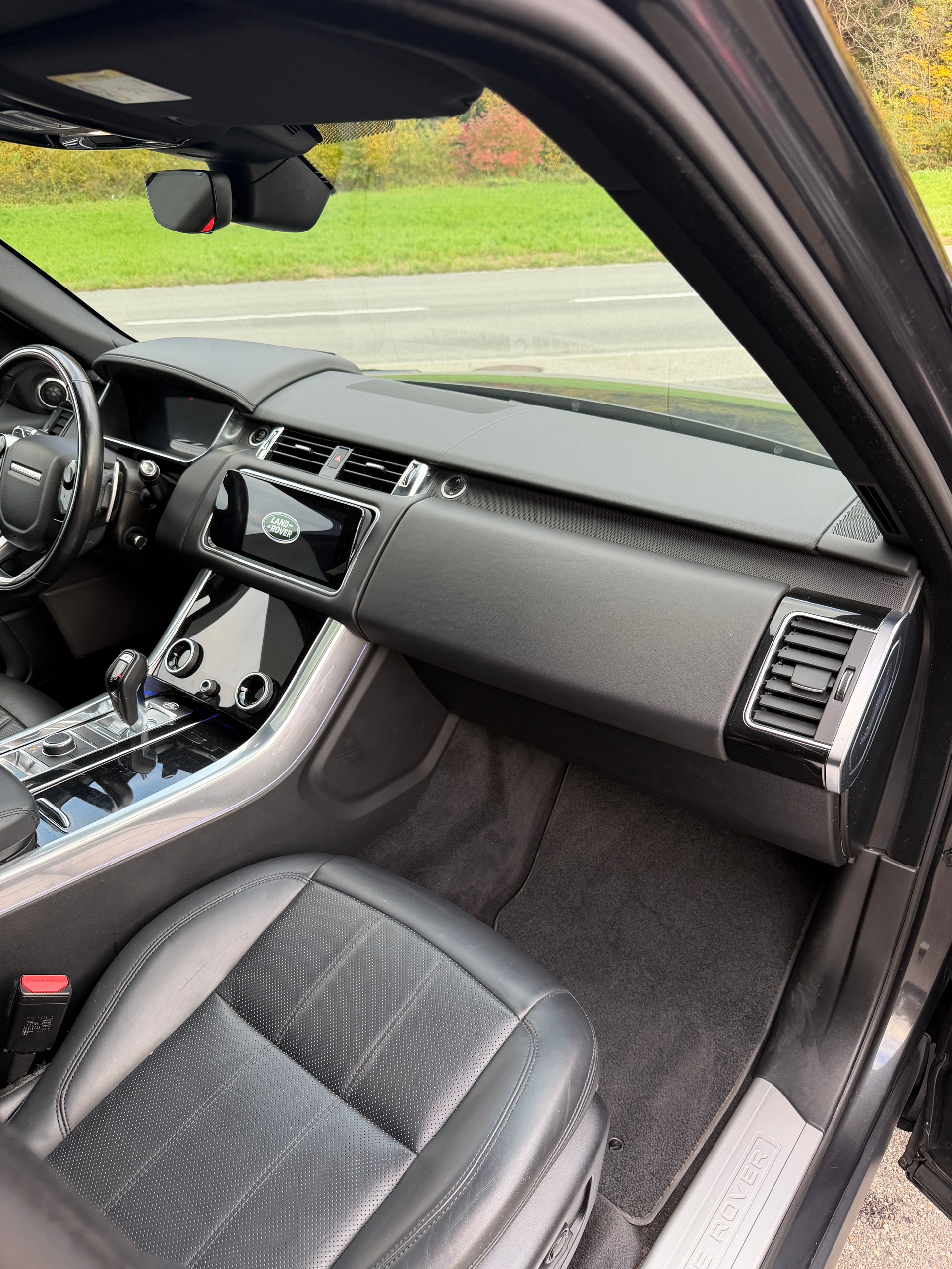 LAND ROVER Range Rover Sport 3.0 SDV6 HSE Dynamic Automatic-image-9