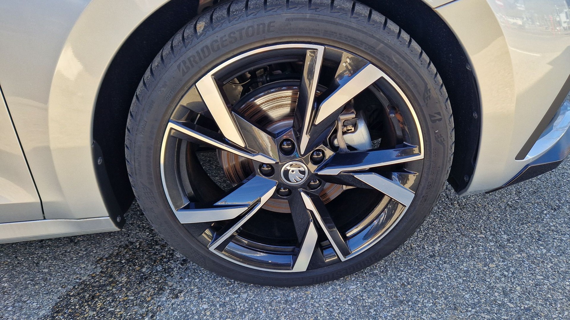 SKODA Octavia Combi 2.0 TSI SportLine DSG 4x4-image-4