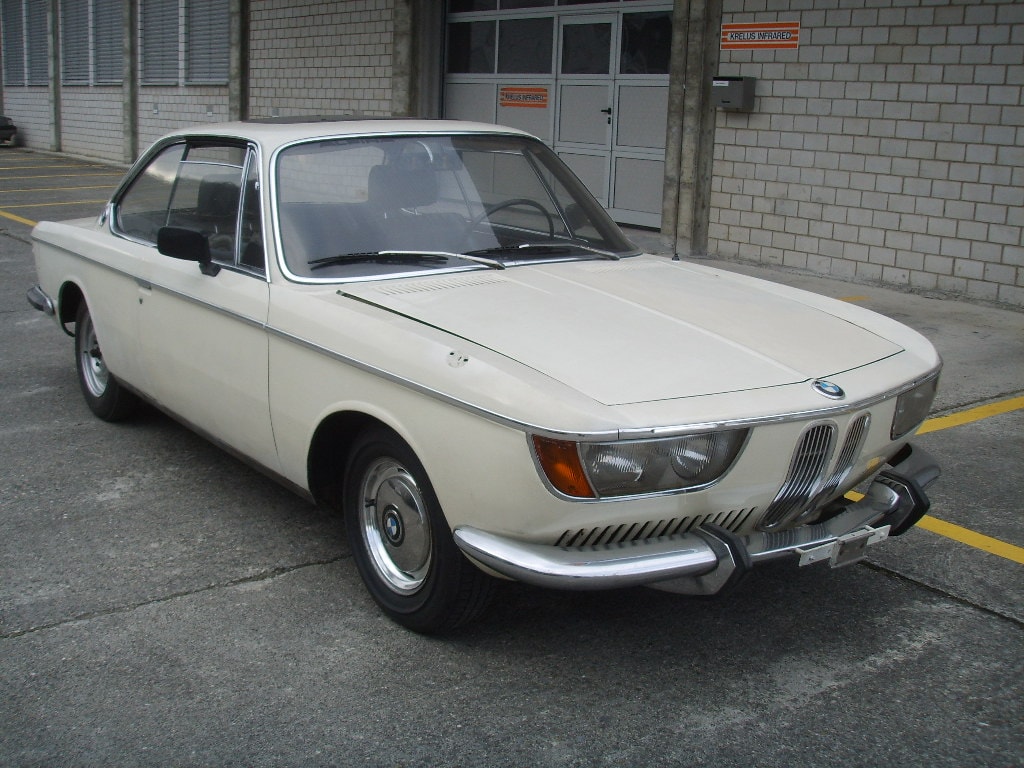 BMW 2000 CS-image-2