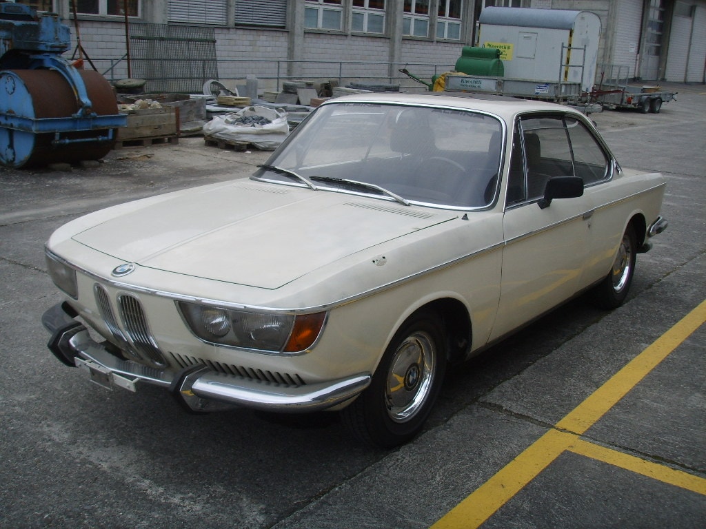 BMW 2000 CS-image-1