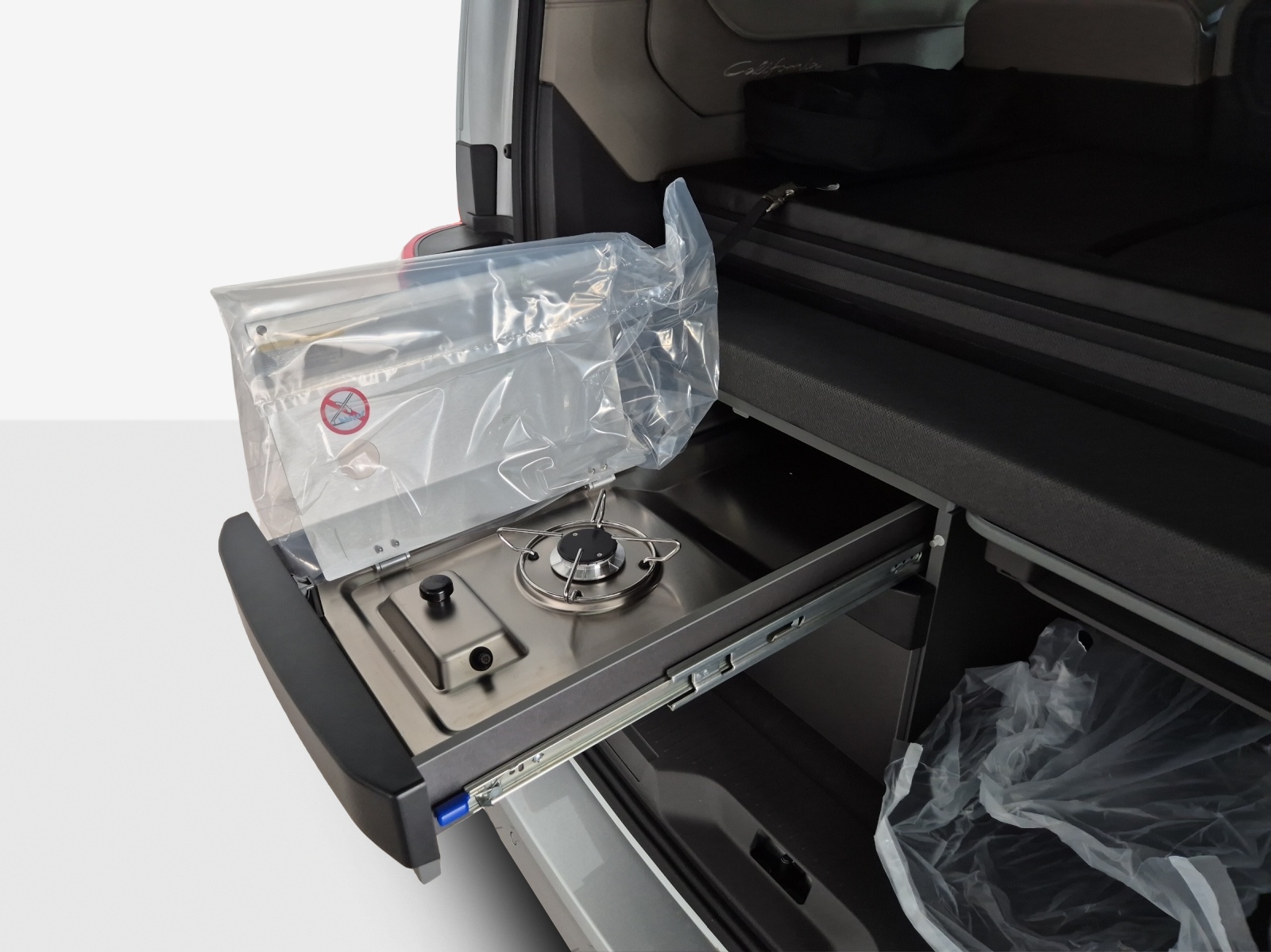 VW California 2.0 TSI Beach Tour-image-13