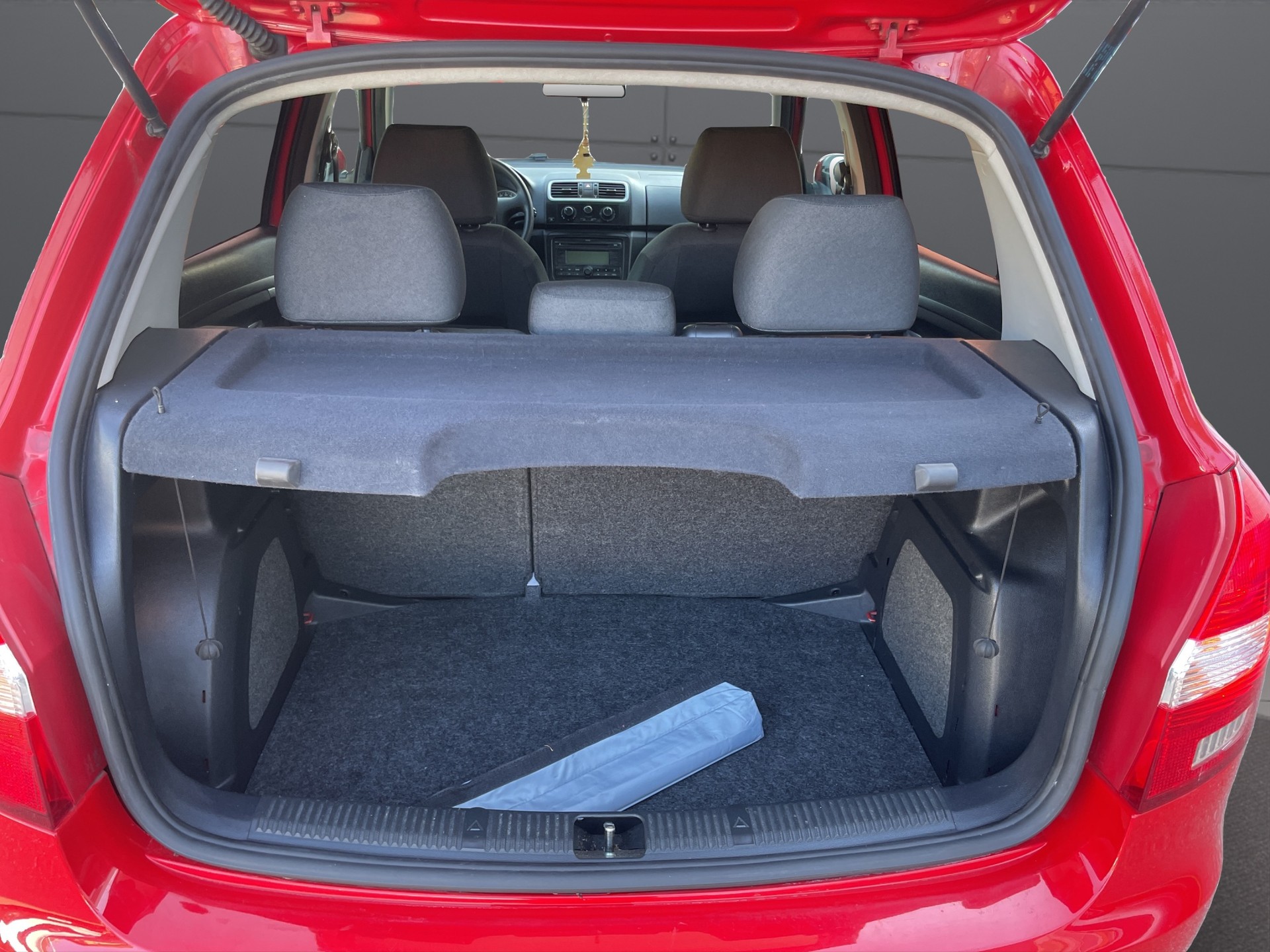 SKODA Fabia 1.4 TDI Classic-image-8