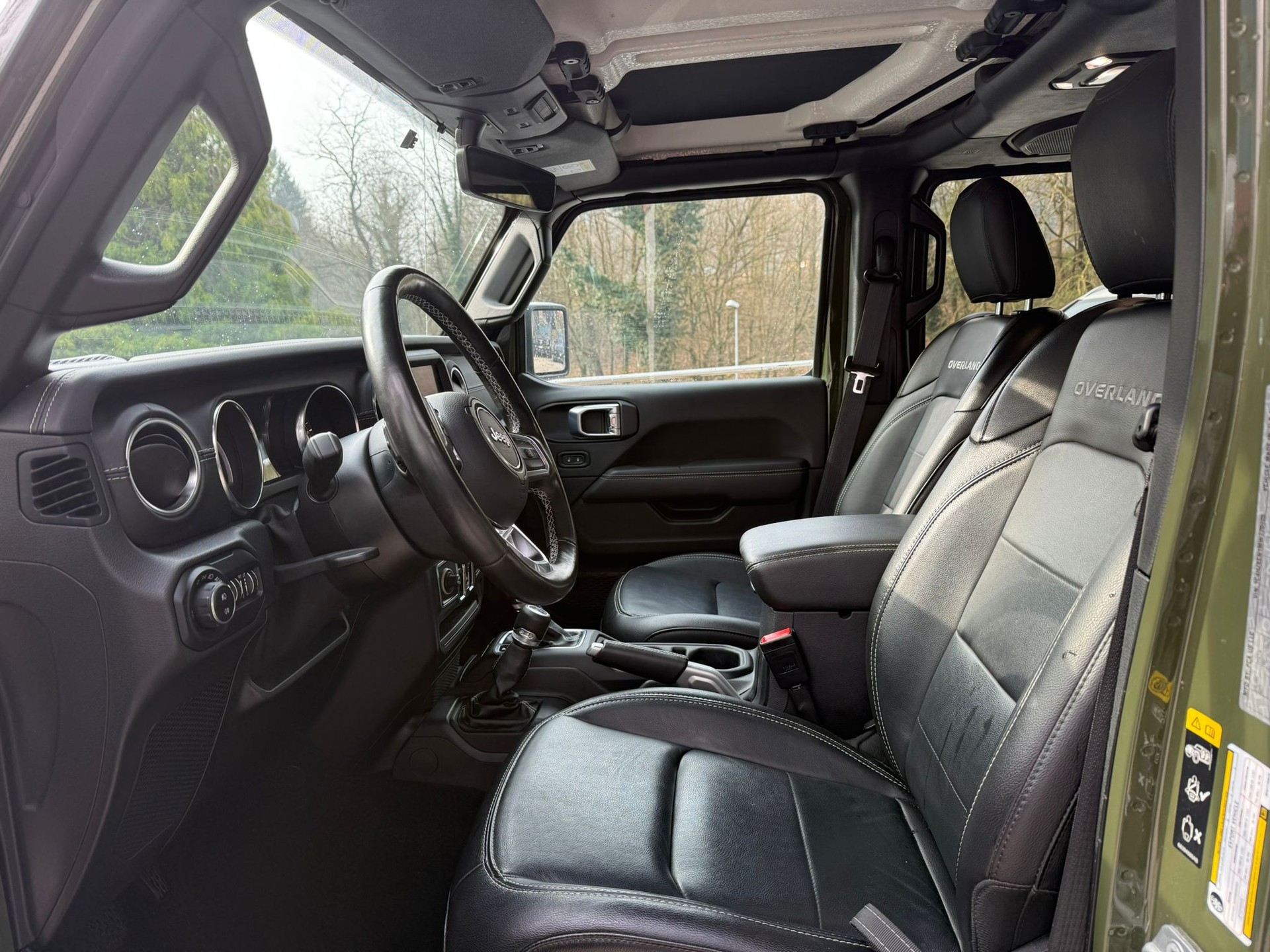 JEEP Wrangler 2.0 Unlimited Overland Automatic-image-8