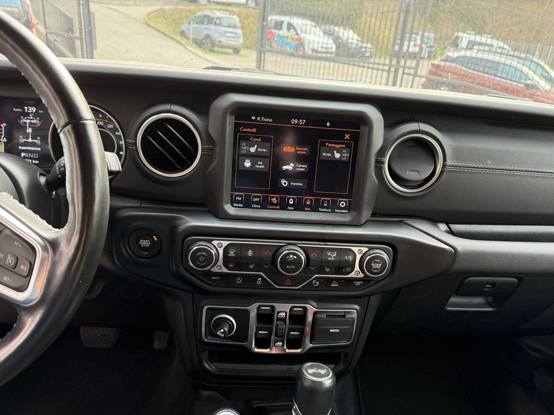 JEEP Wrangler 2.0 Unlimited Overland Automatic-image-15