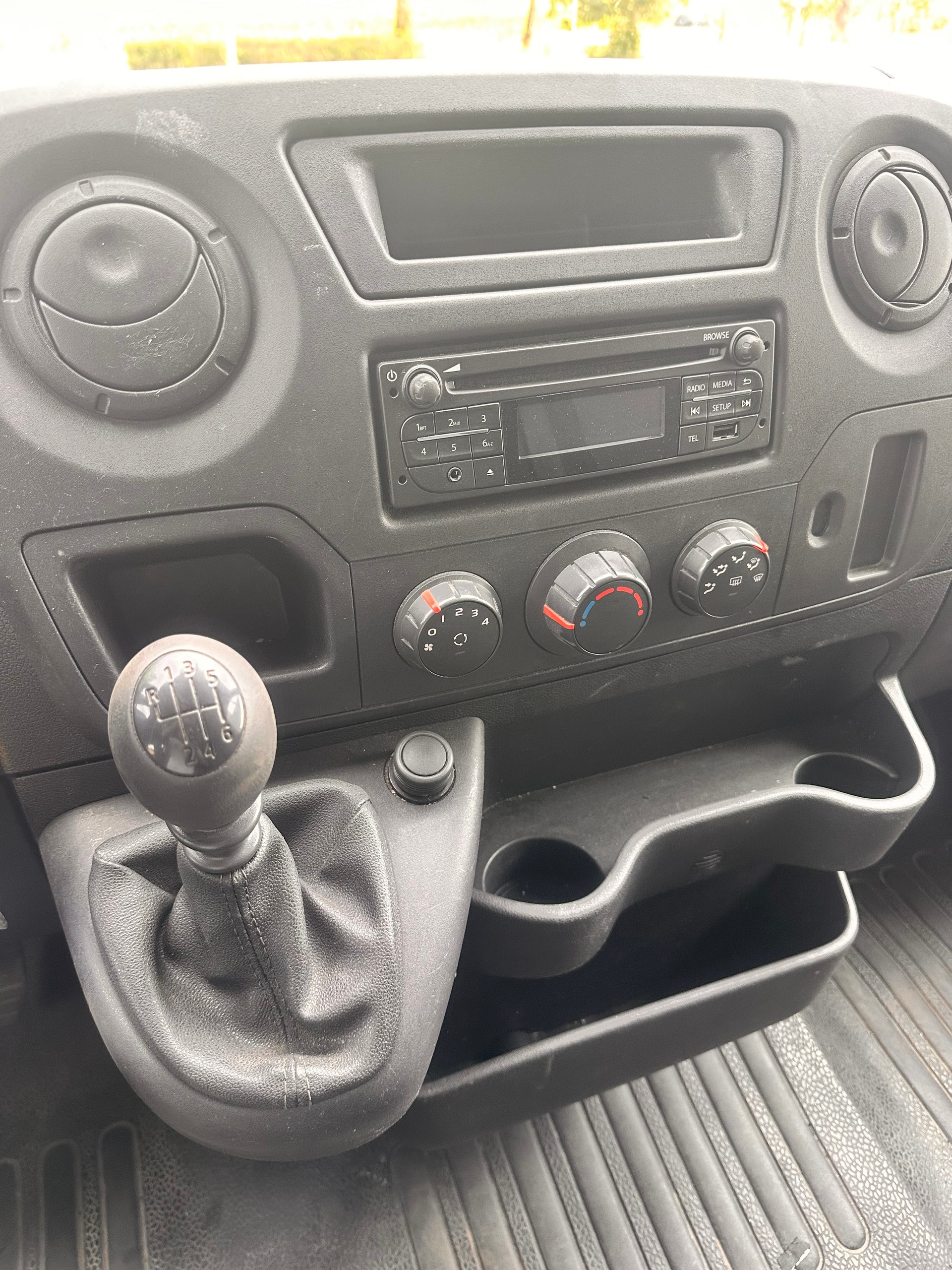 RENAULT Master T28 dCi 110-image-10