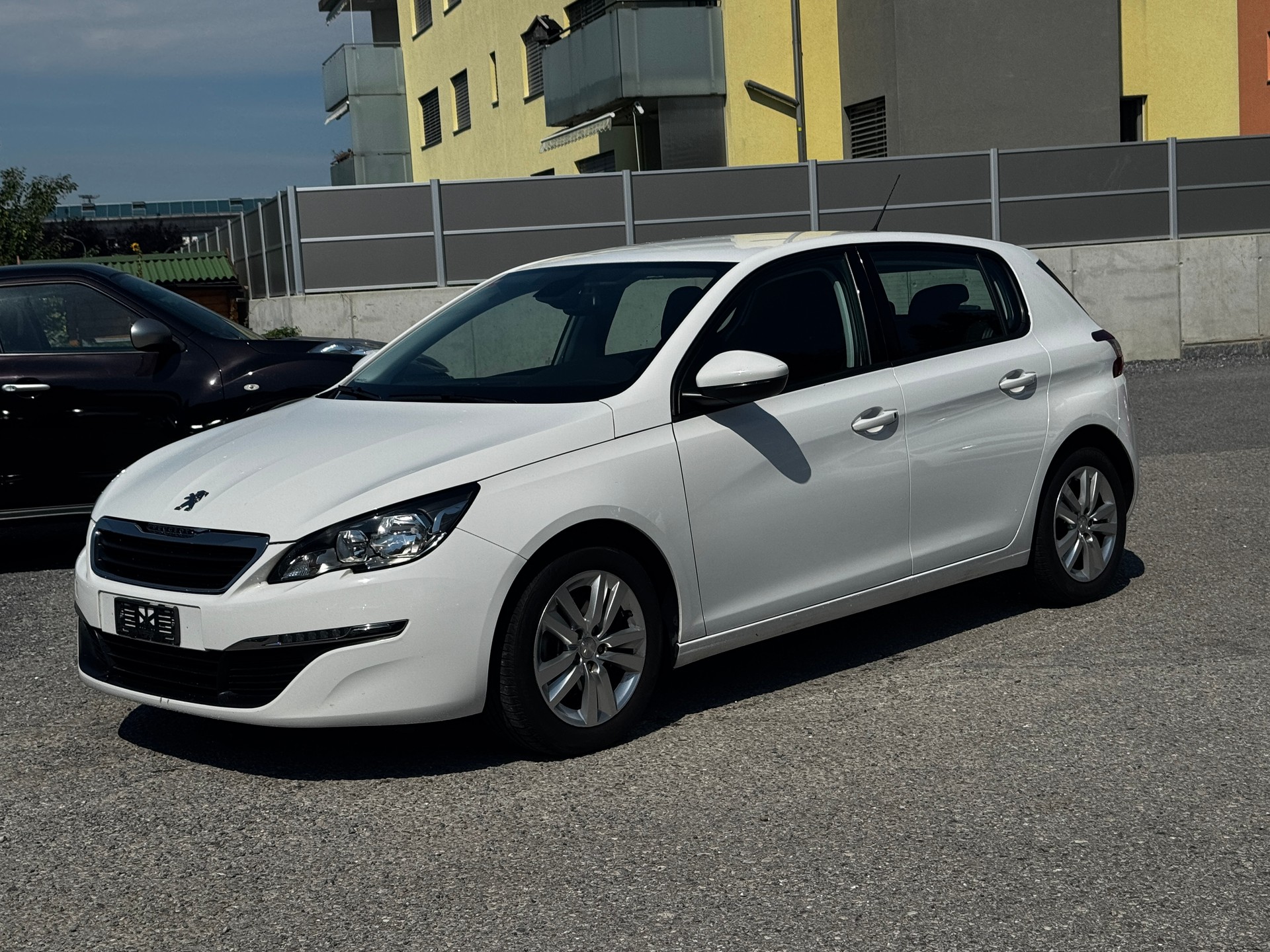 PEUGEOT 308 1.6 BlueHDI Active-image-2