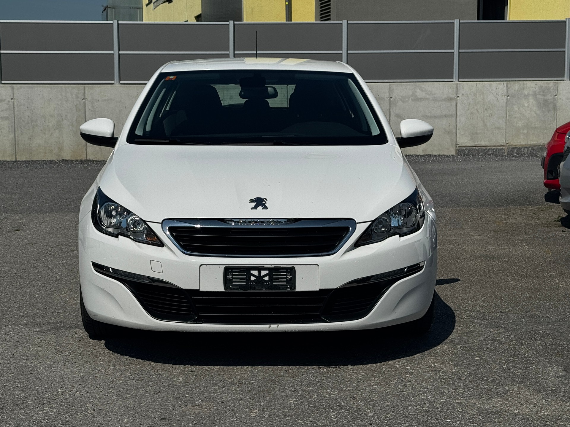 PEUGEOT 308 1.6 BlueHDI Active-image-3