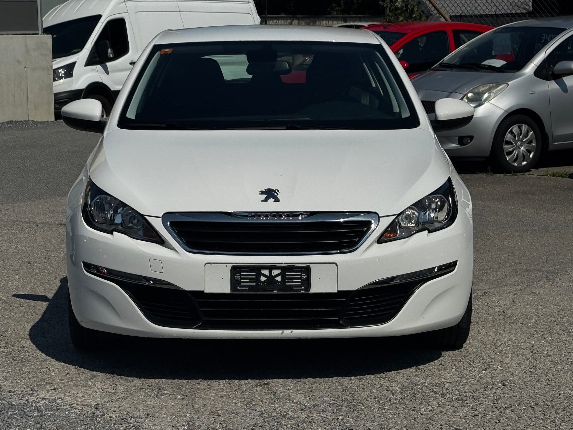 PEUGEOT 308 1.6 BlueHDI Active-image-0