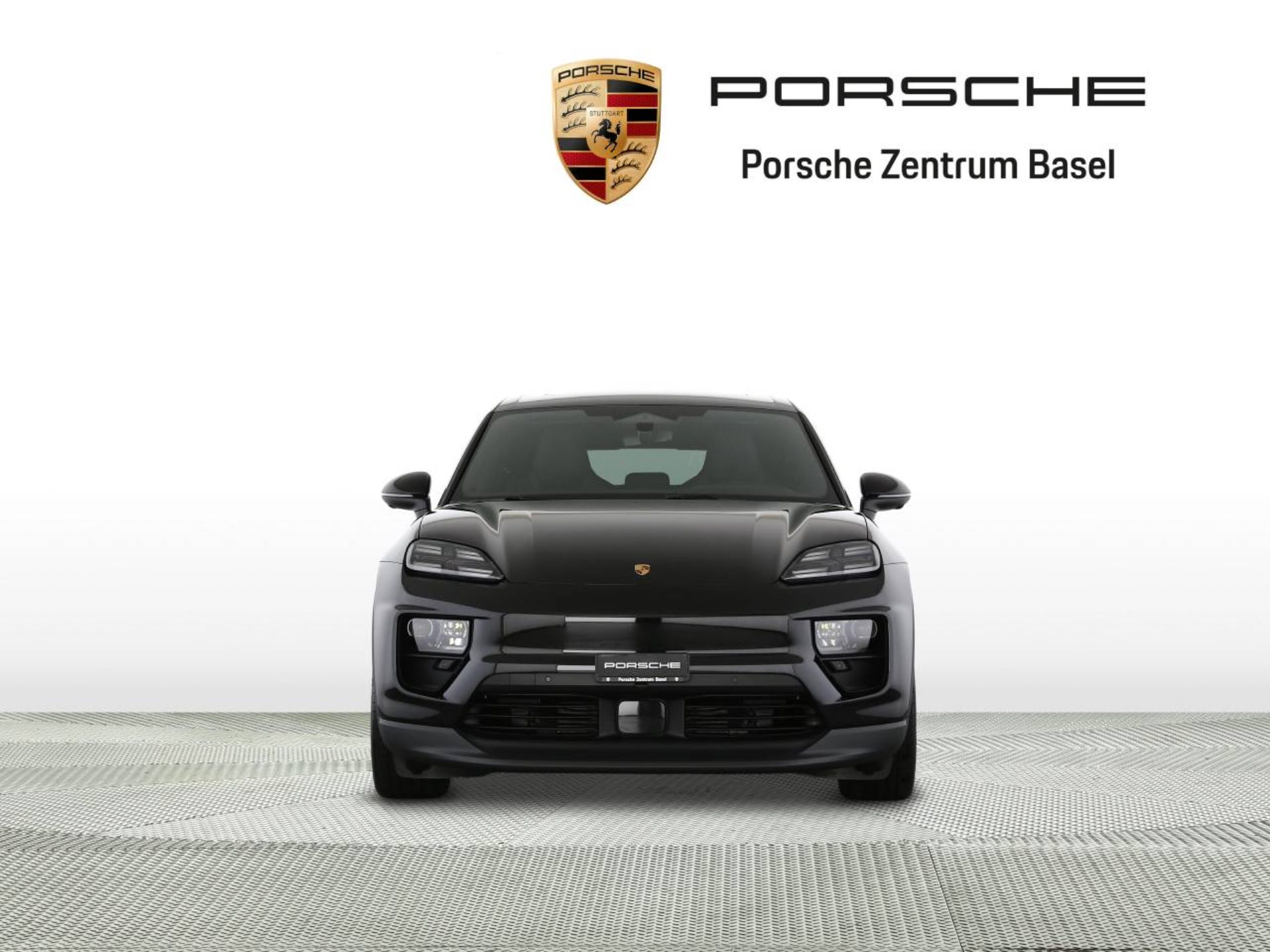 PORSCHE Macan 4S-image-5