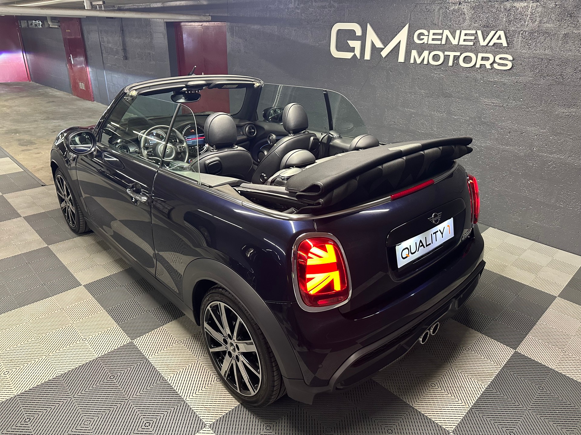 MINI Cooper S Cabriolet Sidewalk Edition DKG-image-7