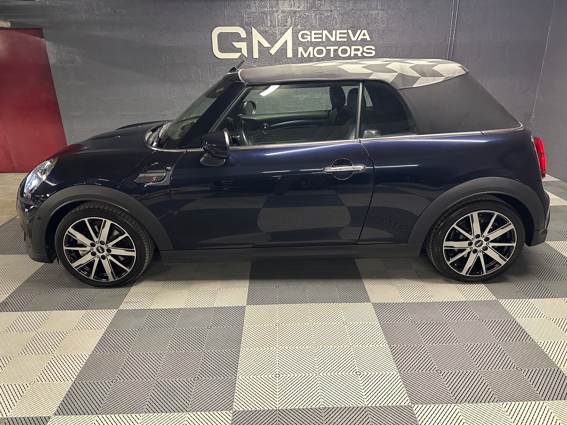 MINI Cooper S Cabriolet Sidewalk Edition DKG-image-8