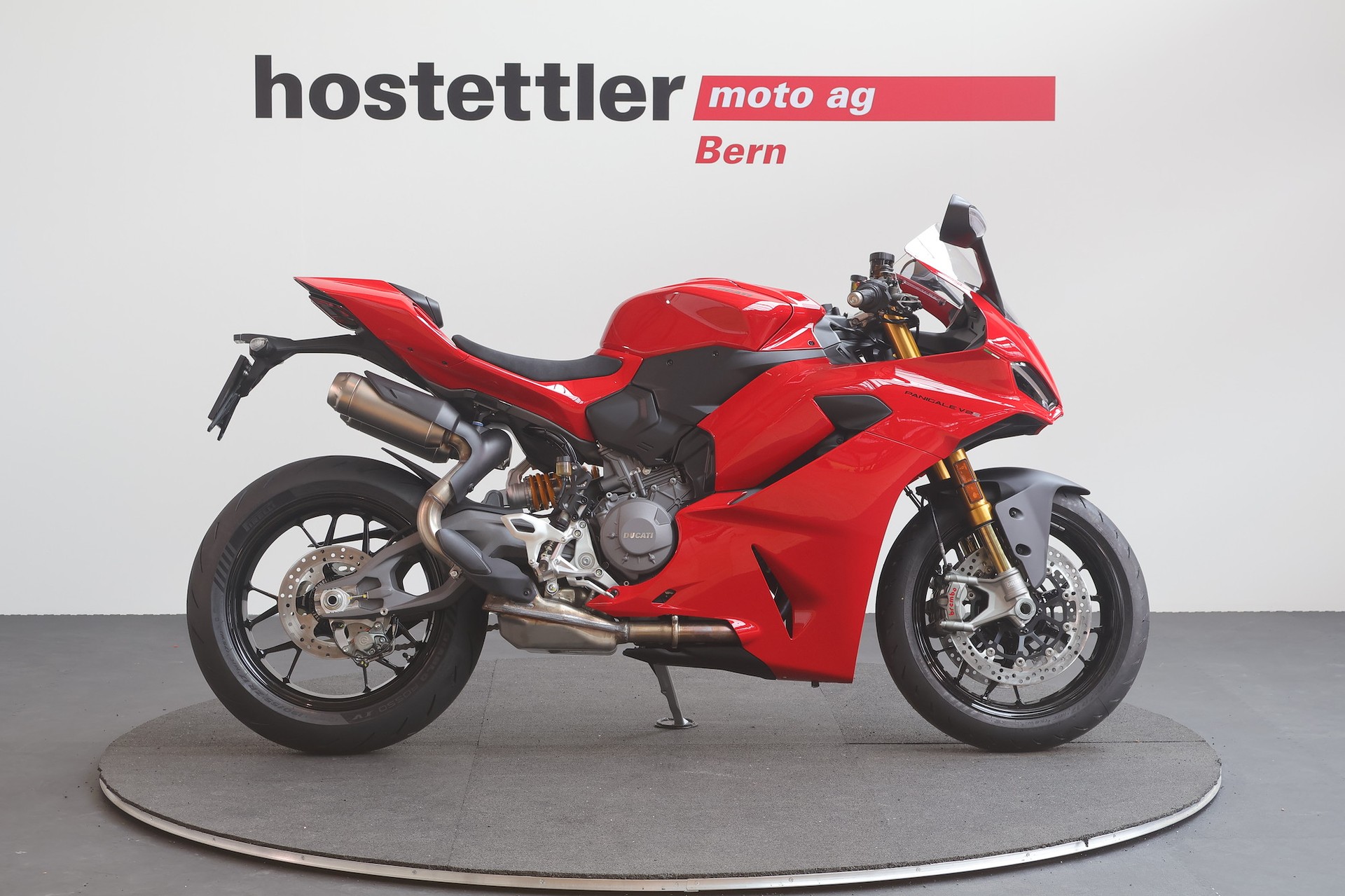 DUCATI Panigale V2 S-showroom-element-1