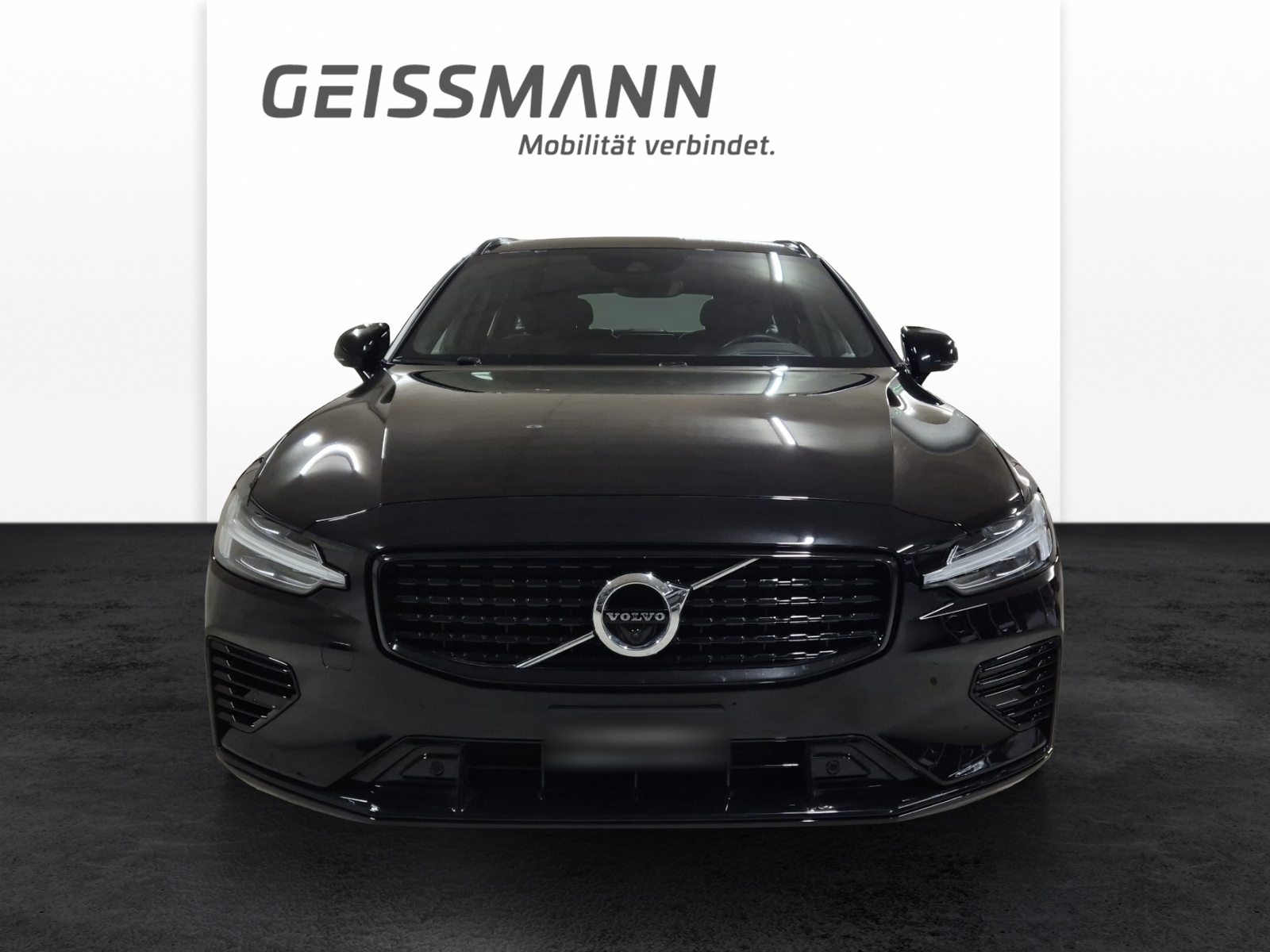 VOLVO V60 2.0 T8 TE R-Design eAWD-image-4