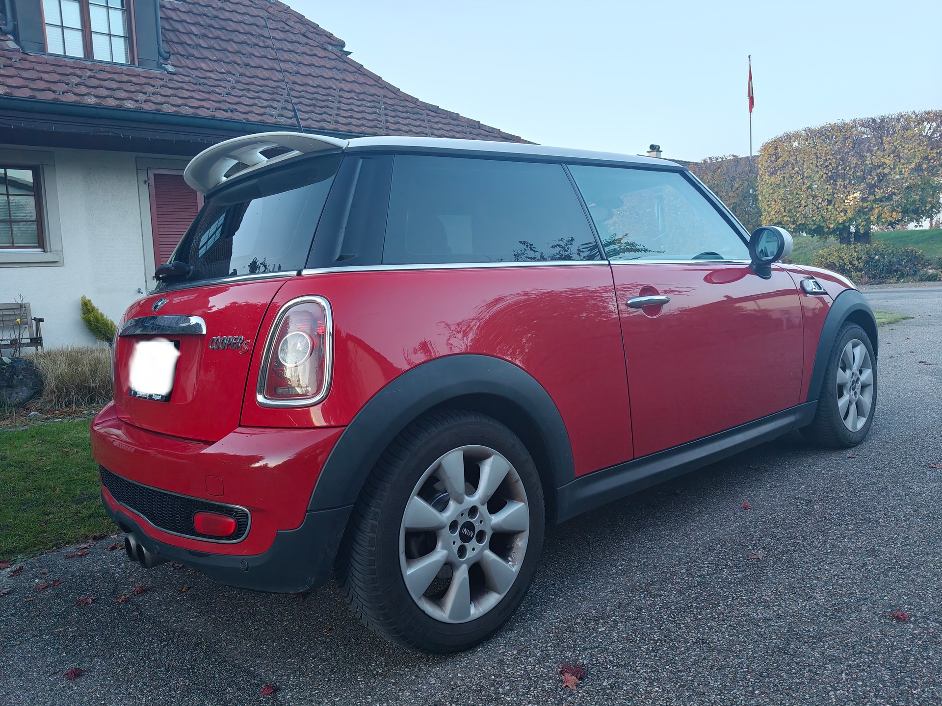 MINI 1.6i Cooper S-image-3