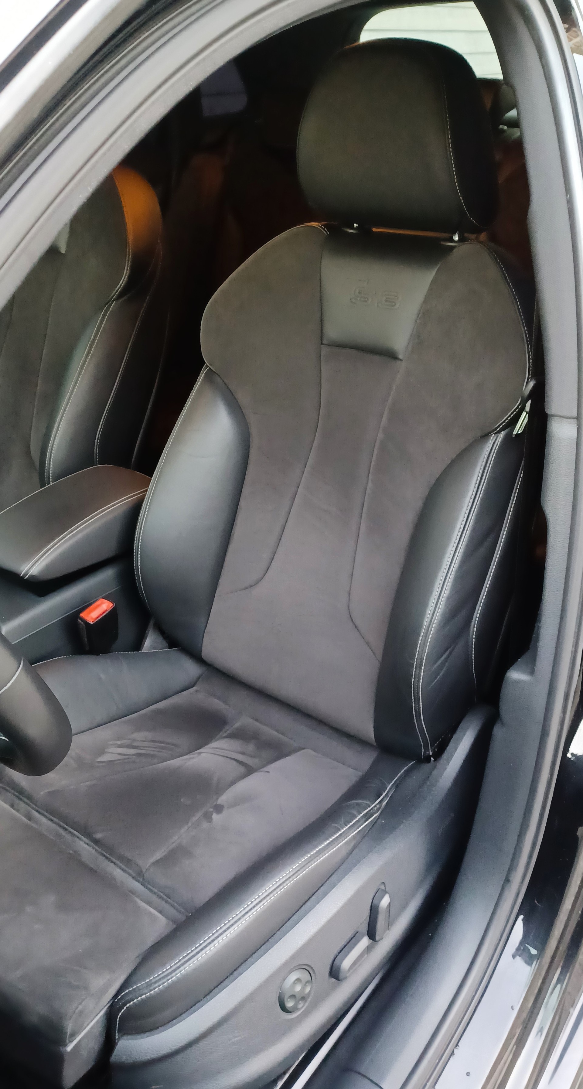 AUDI S3 Sportback 2.0 TFSI quattro S-tronic ABT (360 PS)-image-10