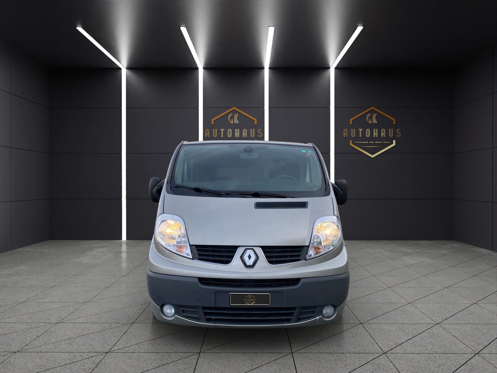RENAULT Trafic 2.5dCi L1H1 Passenger Expression-image-7