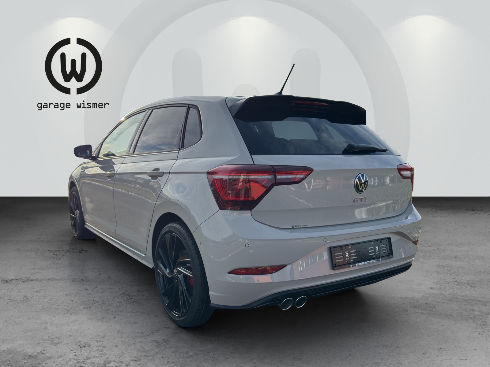 VW Polo 2.0 TSI GTI DSG-image-2