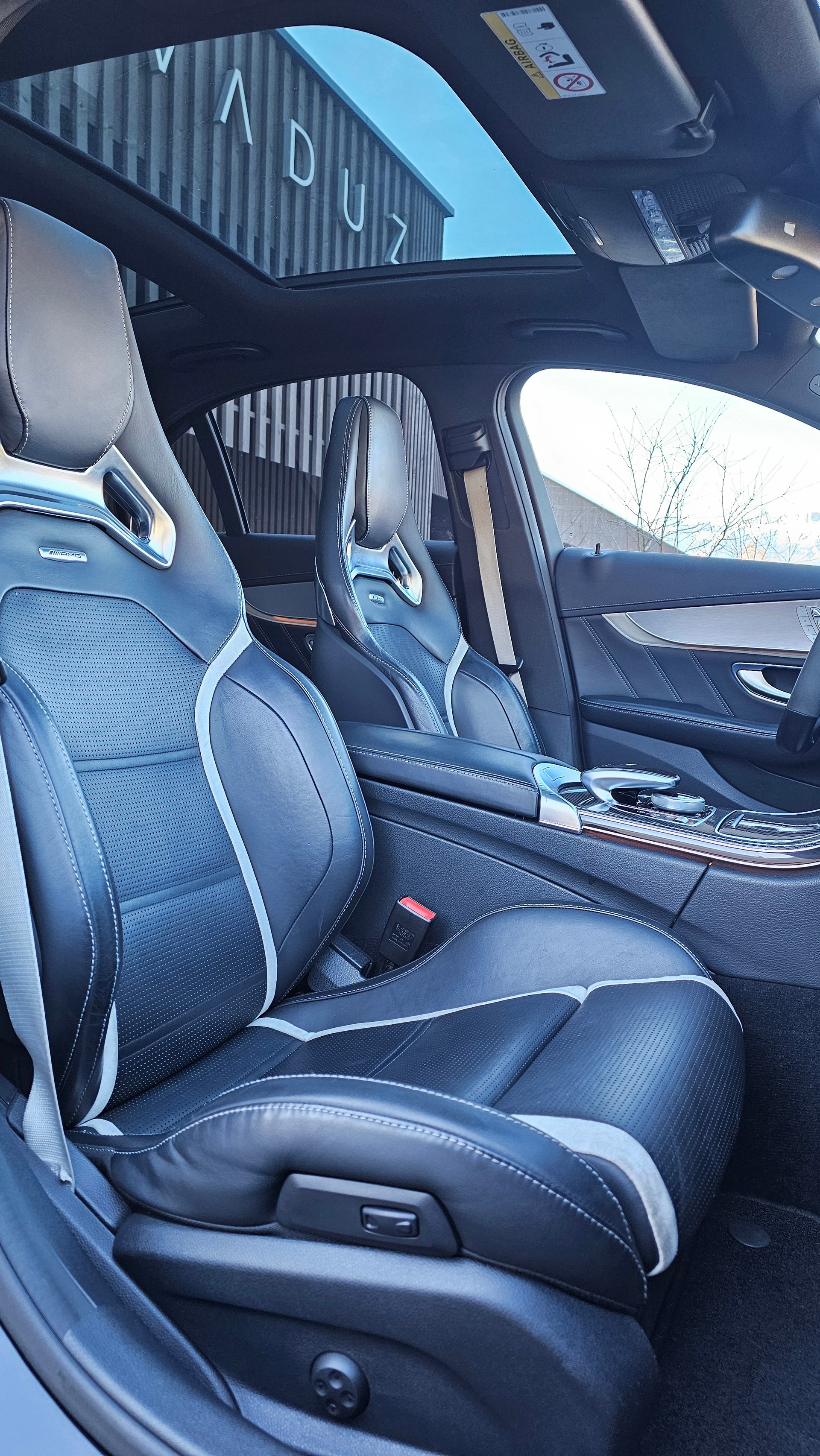 MERCEDES-BENZ C 63 S AMG Speedshift-image-13
