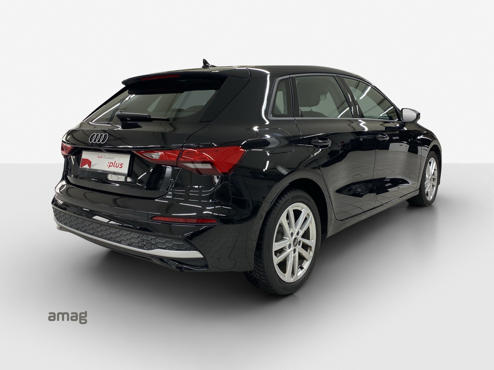 AUDI A3 Sportback 40 TDI advanced S tronic quattro-image-4