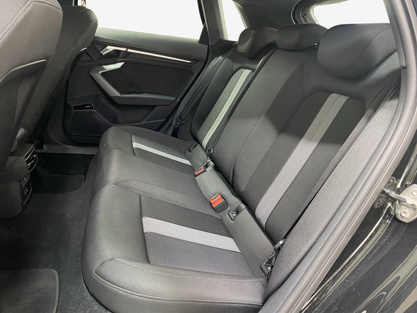 AUDI A3 Sportback 40 TDI advanced S tronic quattro-image-11