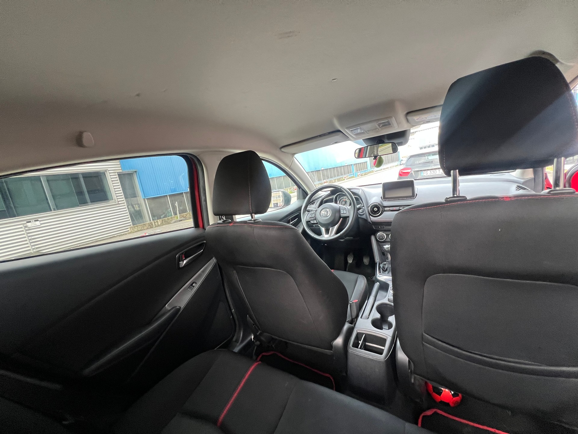 MAZDA 2 1.5i 16V Skyactiv-G Revolution-image-5