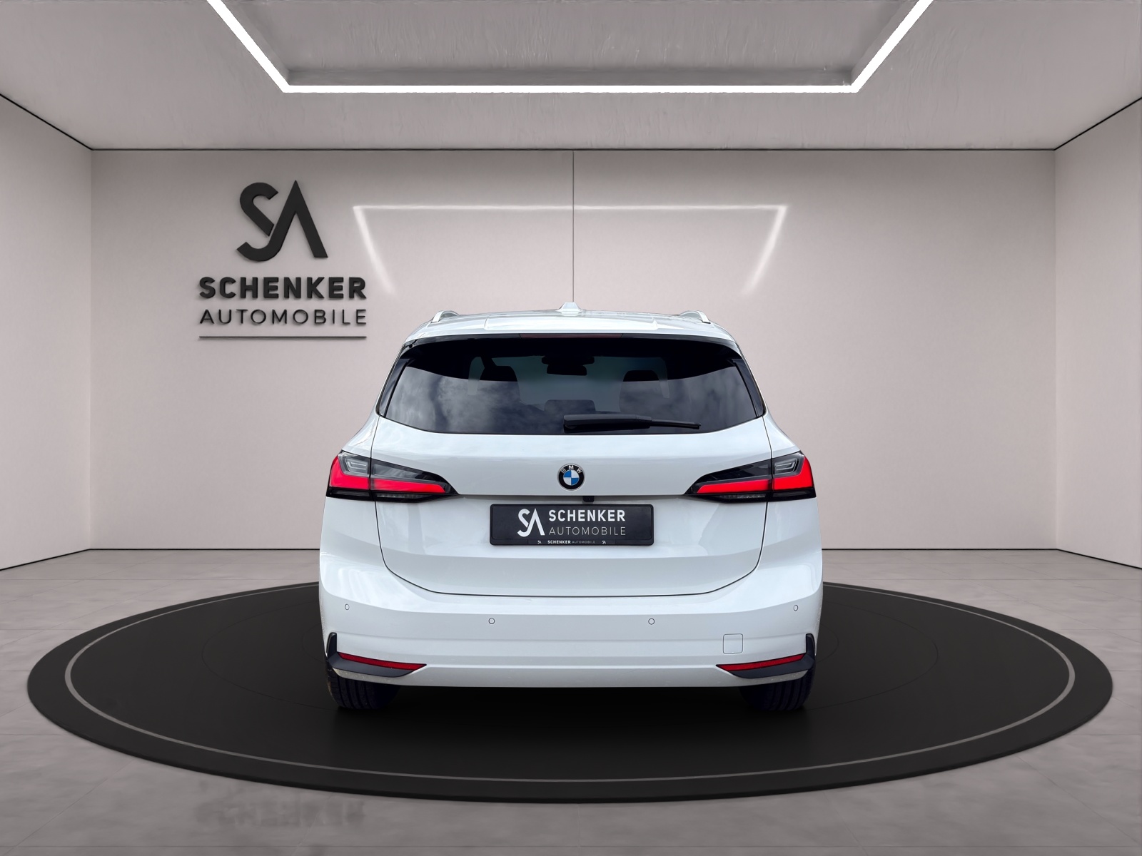 BMW 223d Active Tourer xDrive DKG-image-3