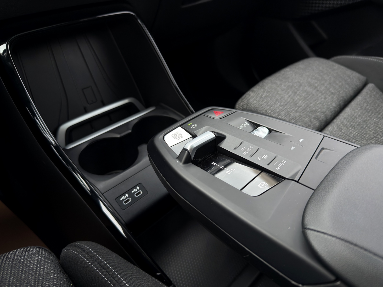 BMW 223d Active Tourer xDrive DKG-image-16