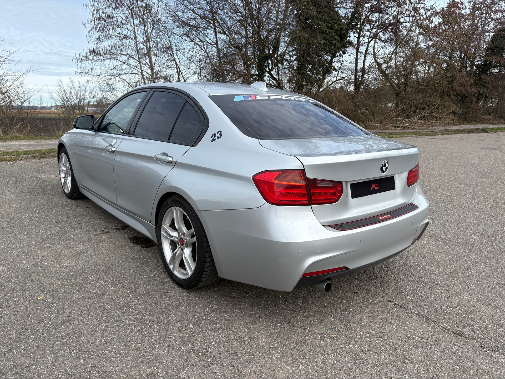 BMW 320d Sport Line Steptronic-image-7