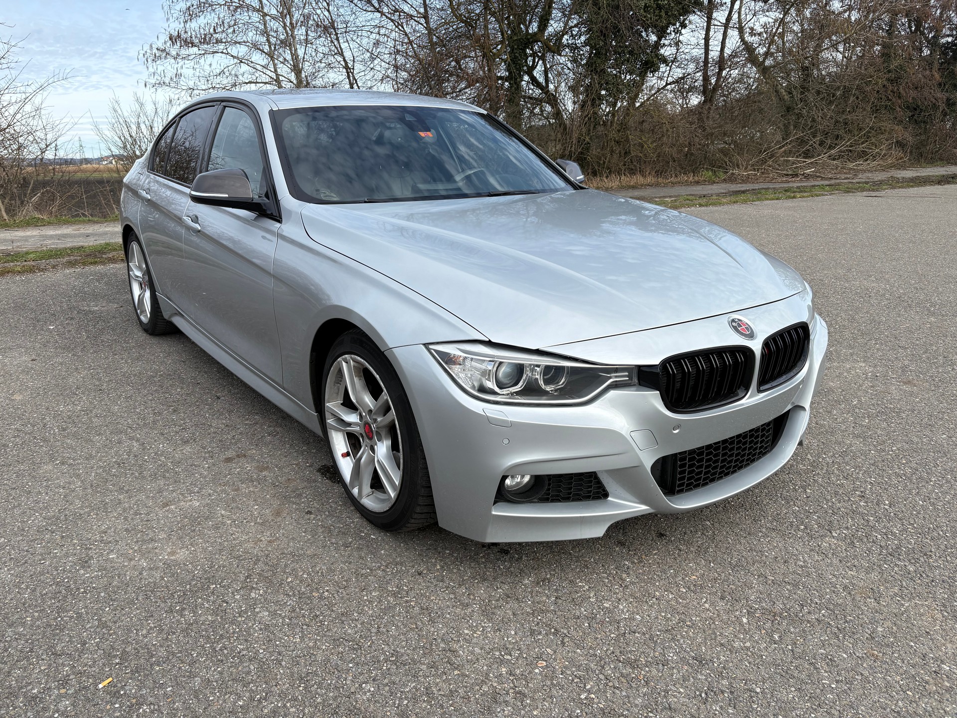 BMW 320d Sport Line Steptronic-image-2