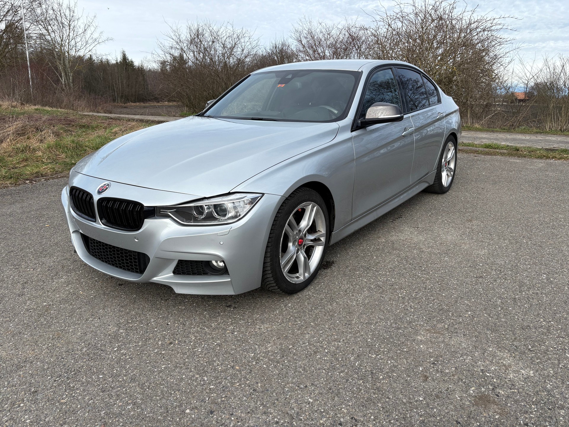 BMW 320d Sport Line Steptronic-image-3