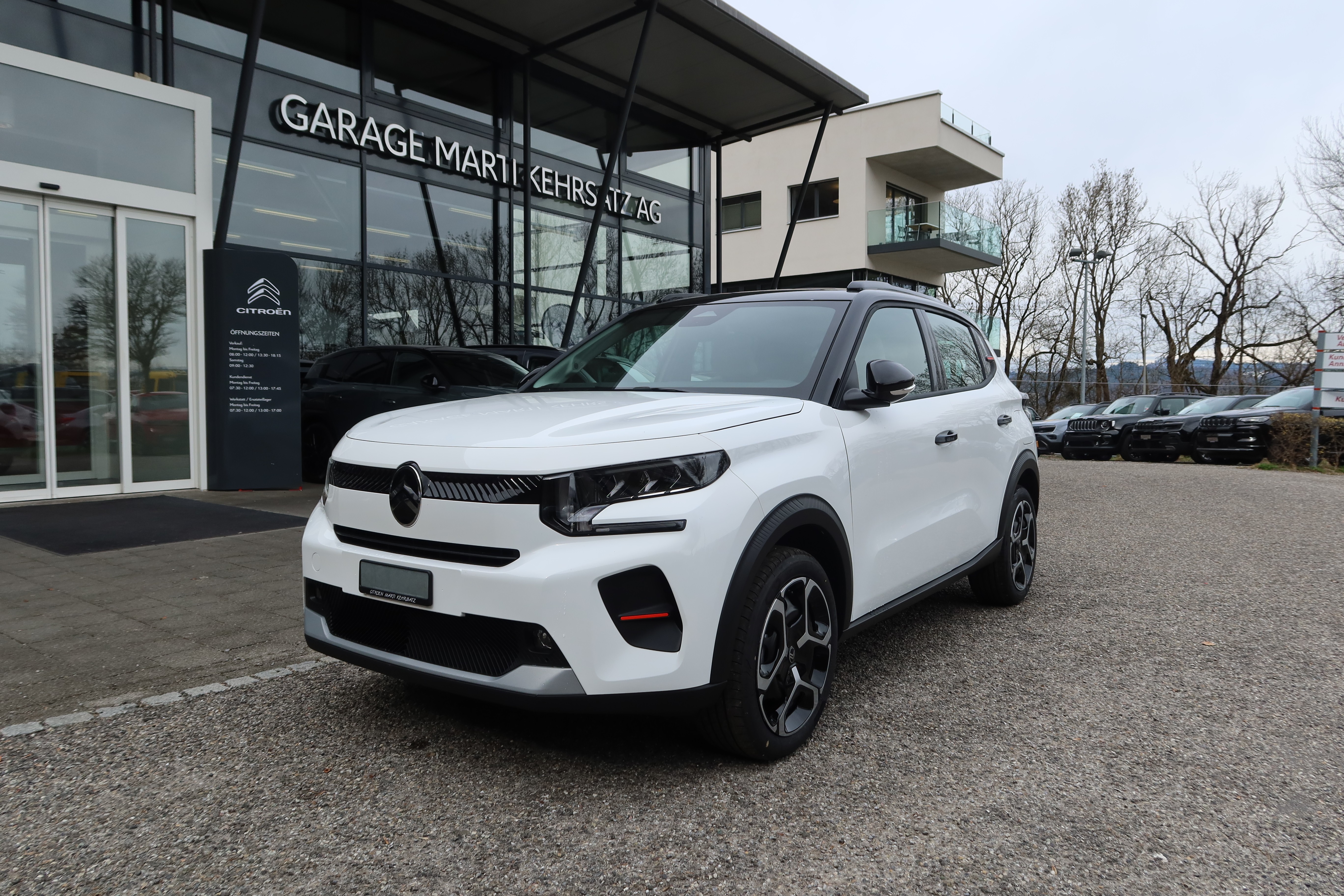 Car photo