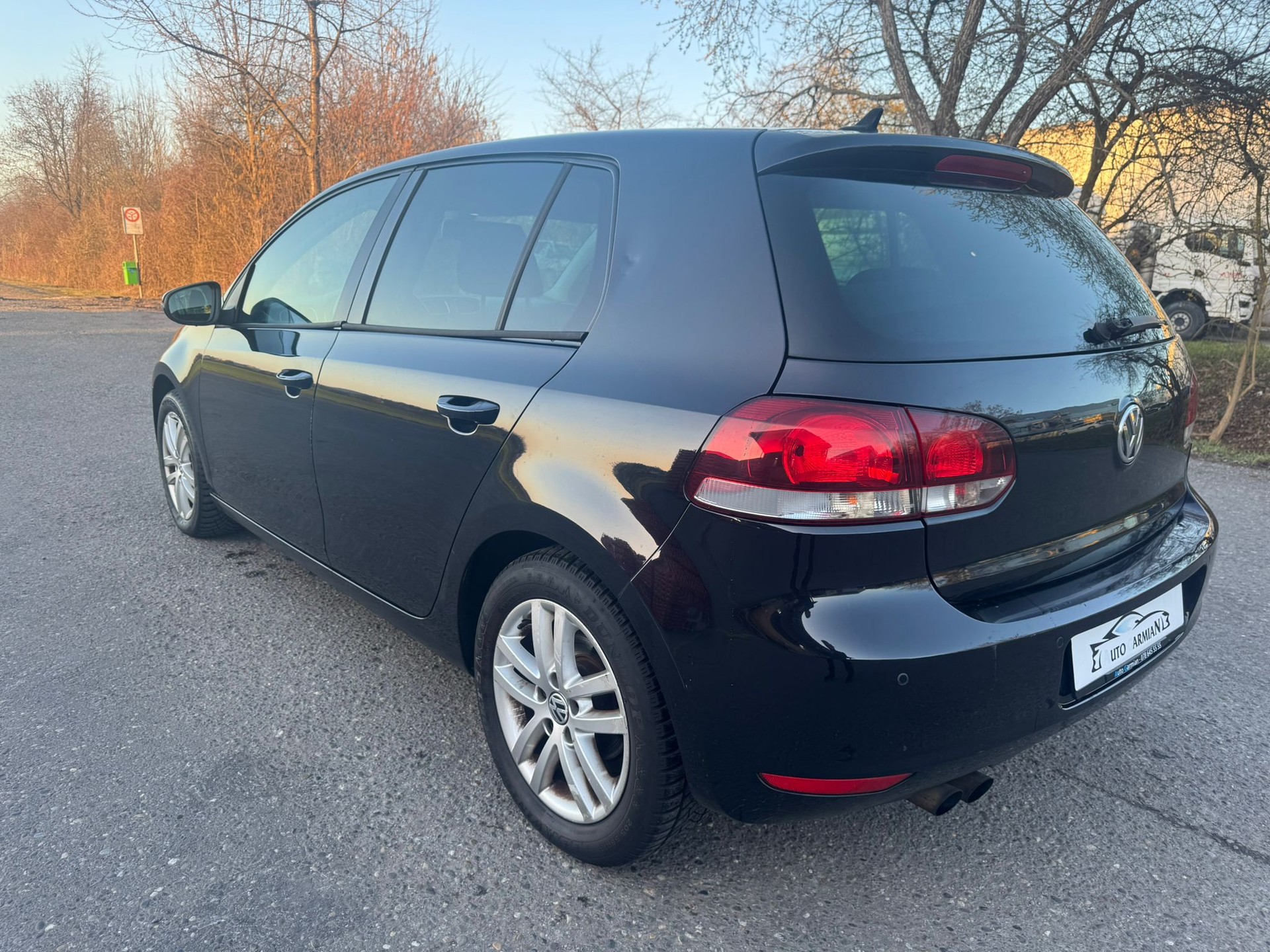 VW Golf 1.8 TSI Highline DSG-image-4