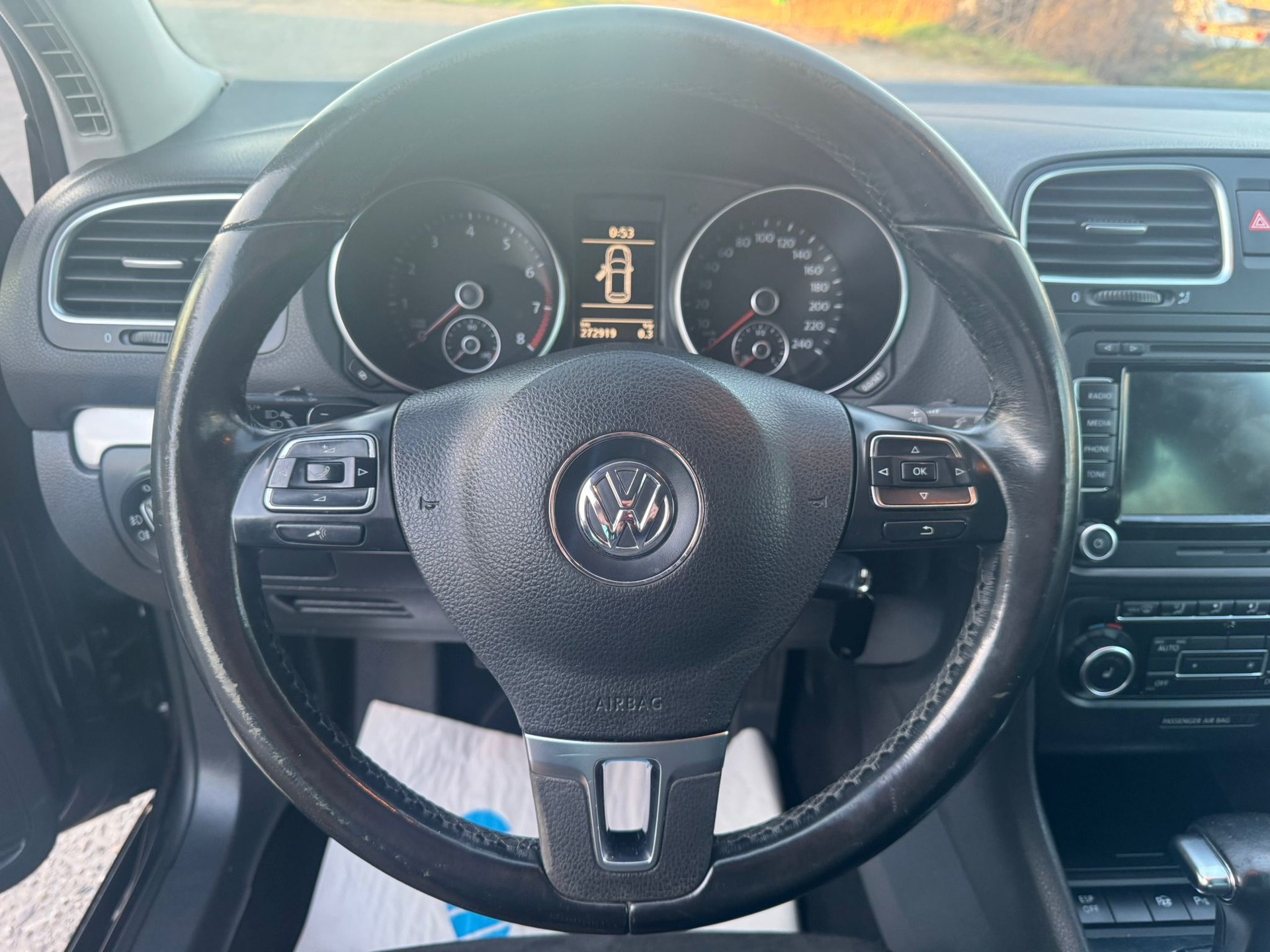 VW Golf 1.8 TSI Highline DSG-image-17