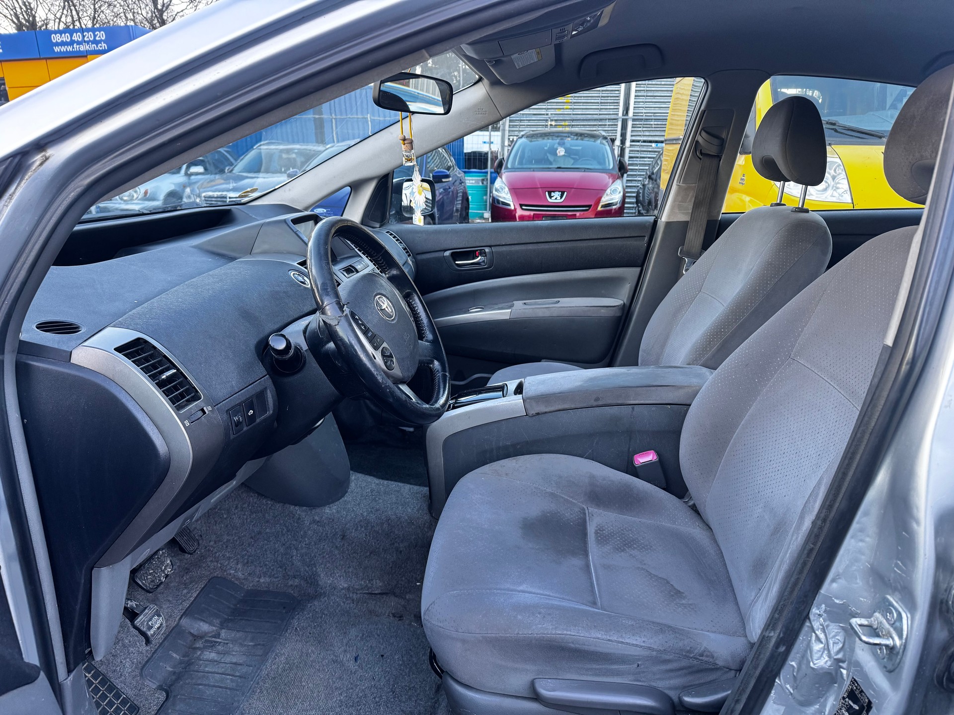 TOYOTA Prius 1.5 16V Hybrid-image-5