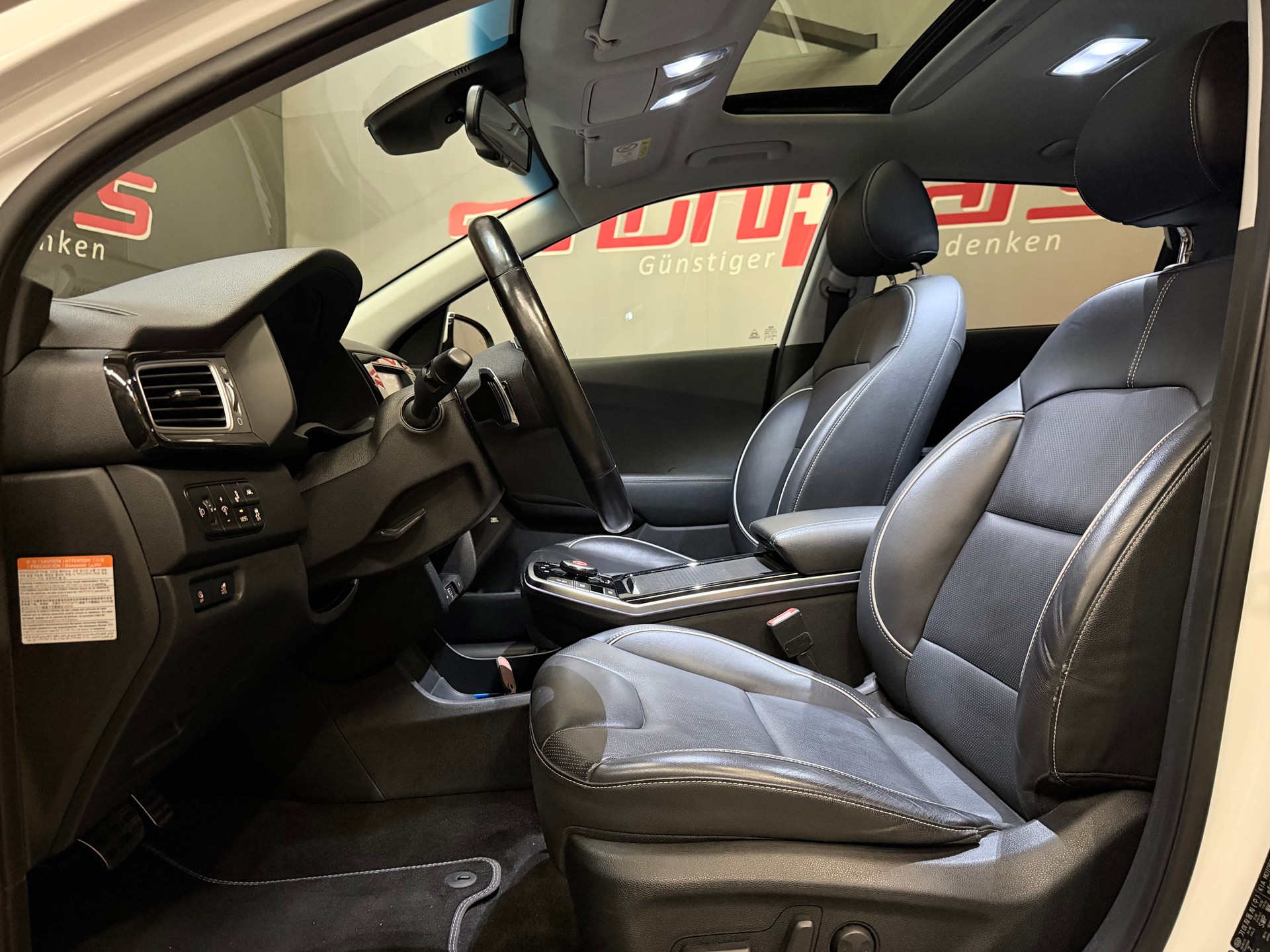 KIA Niro EV 64,8 kWh Style-image-12