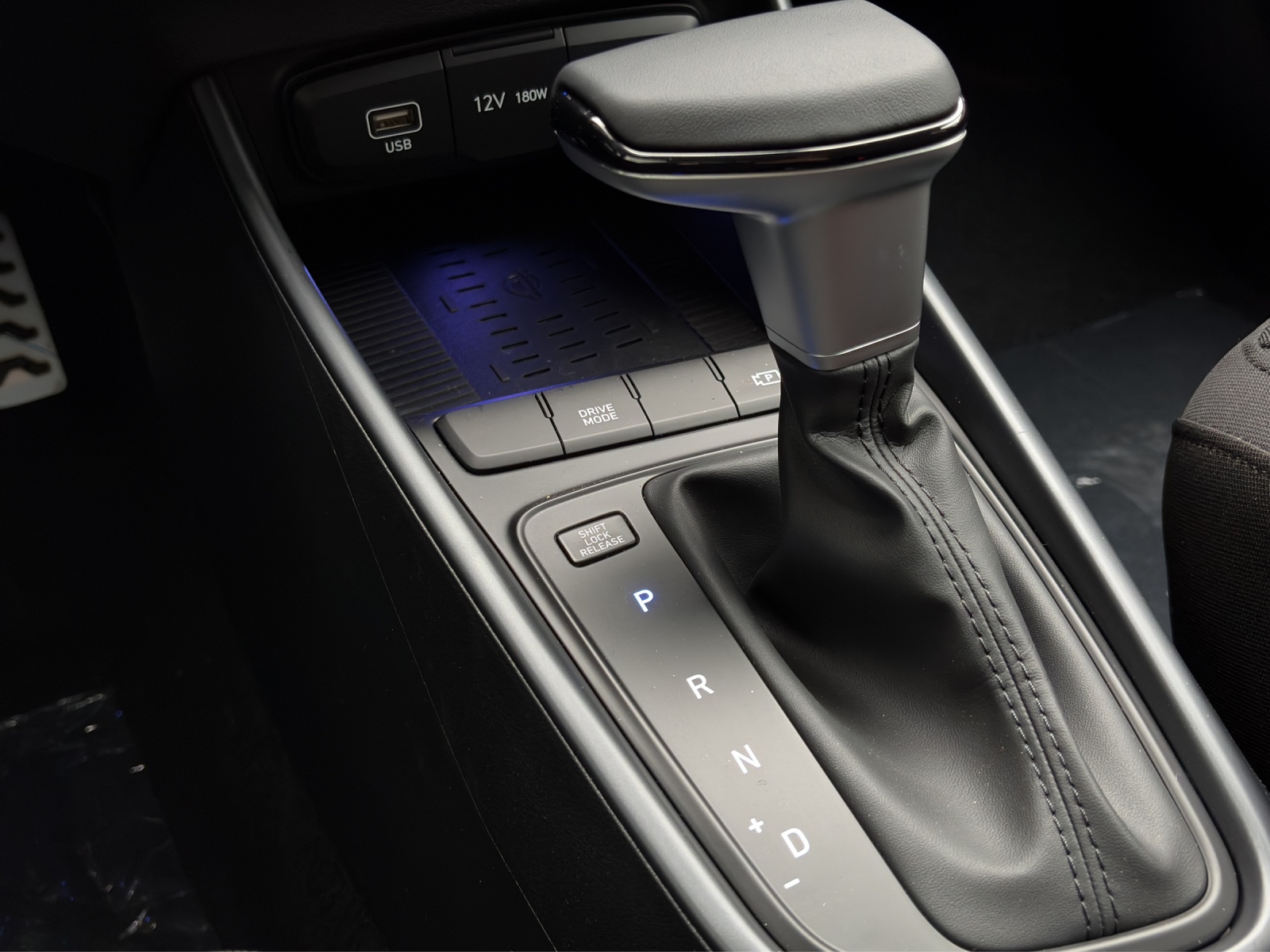 HYUNDAI Bayon 1.0 T-GDi Origo-image-11