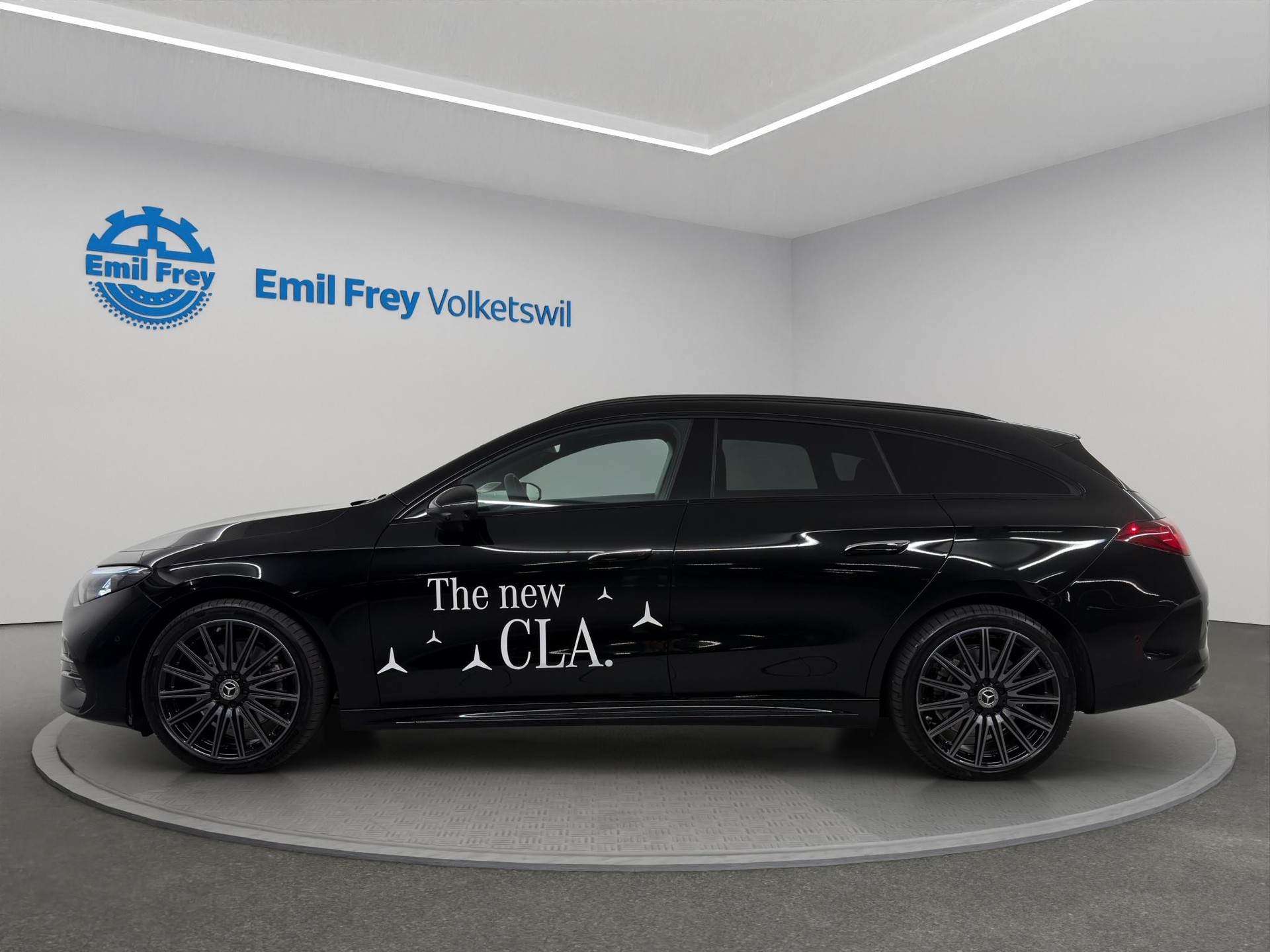 MERCEDES-BENZ CLA 350 4matic Shooting Brake with EQ Technologie-image-12