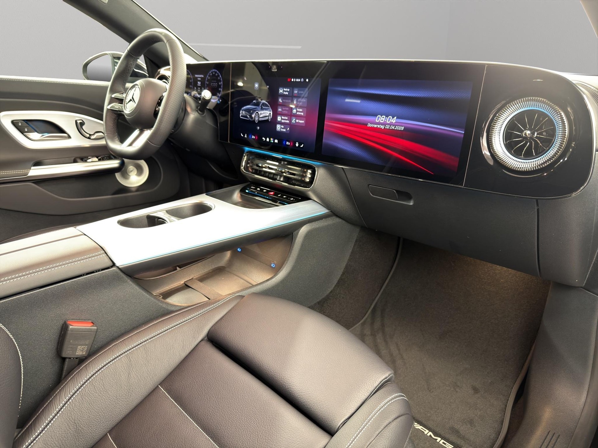 MERCEDES-BENZ CLA 350 4matic Shooting Brake with EQ Technologie-image-11