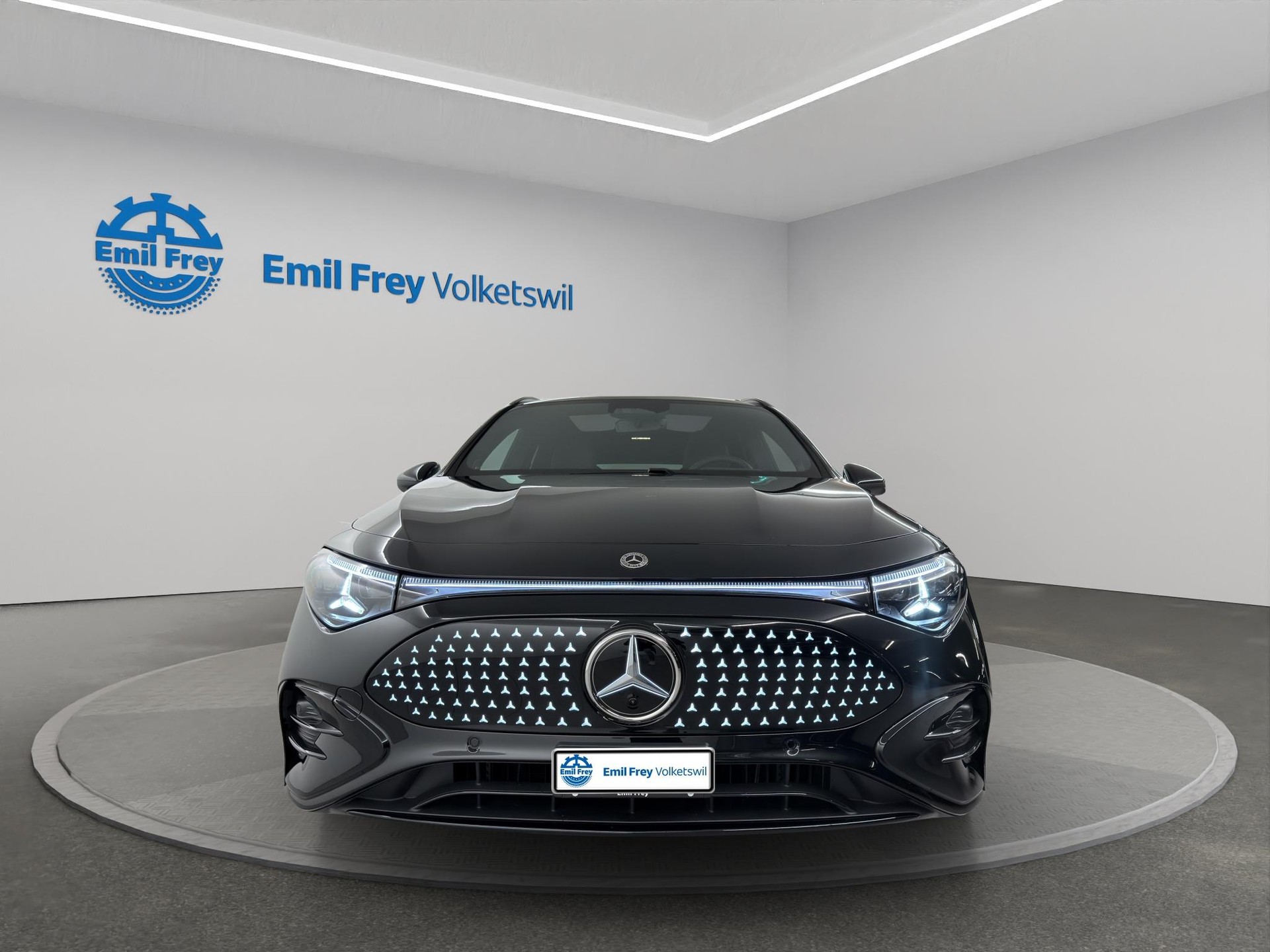 MERCEDES-BENZ CLA 350 4matic Shooting Brake with EQ Technologie-showroom-element-3
