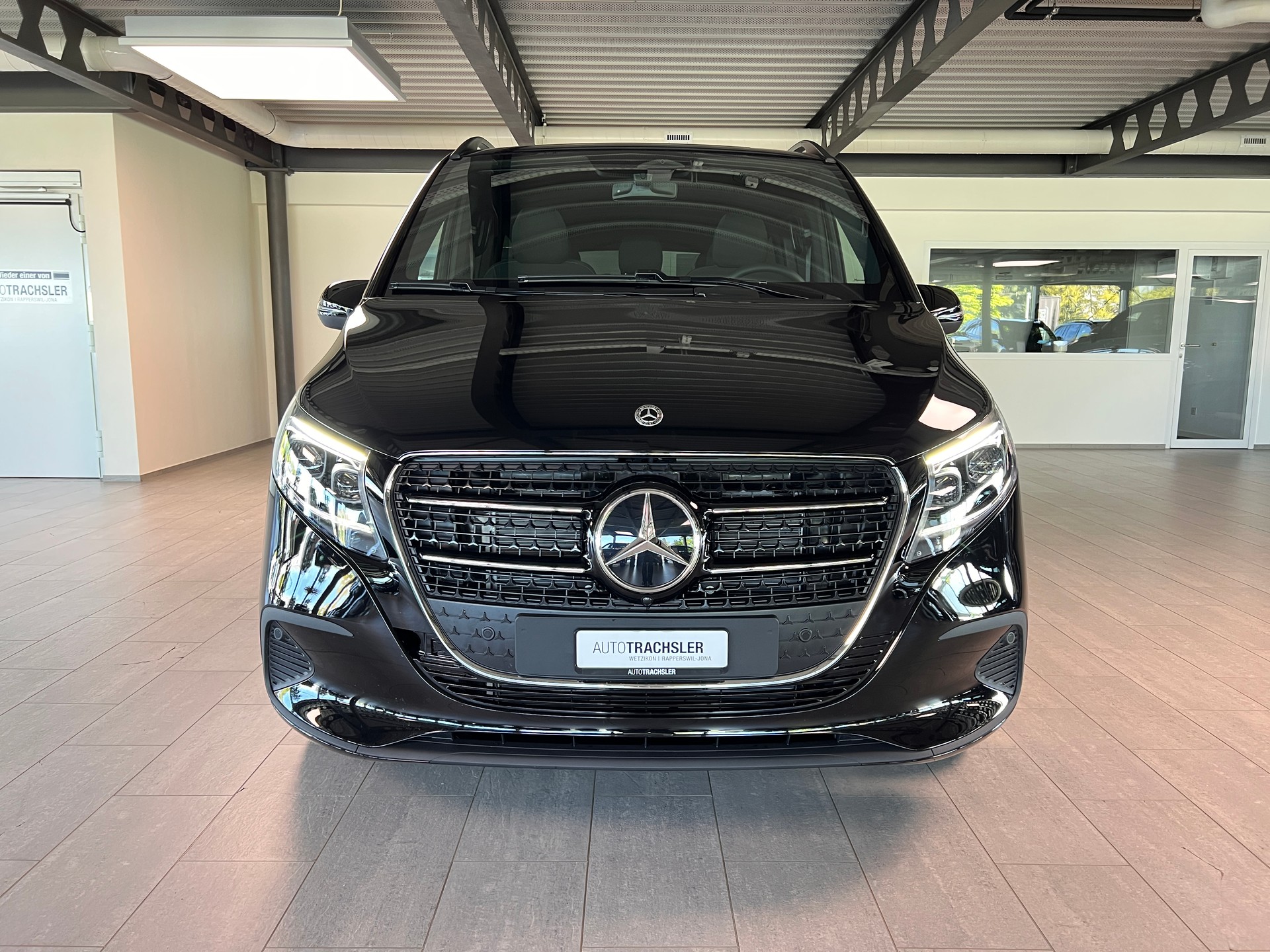 MERCEDES-BENZ V 250 d lang 4Matic Trend 9G-Tronic-image-1
