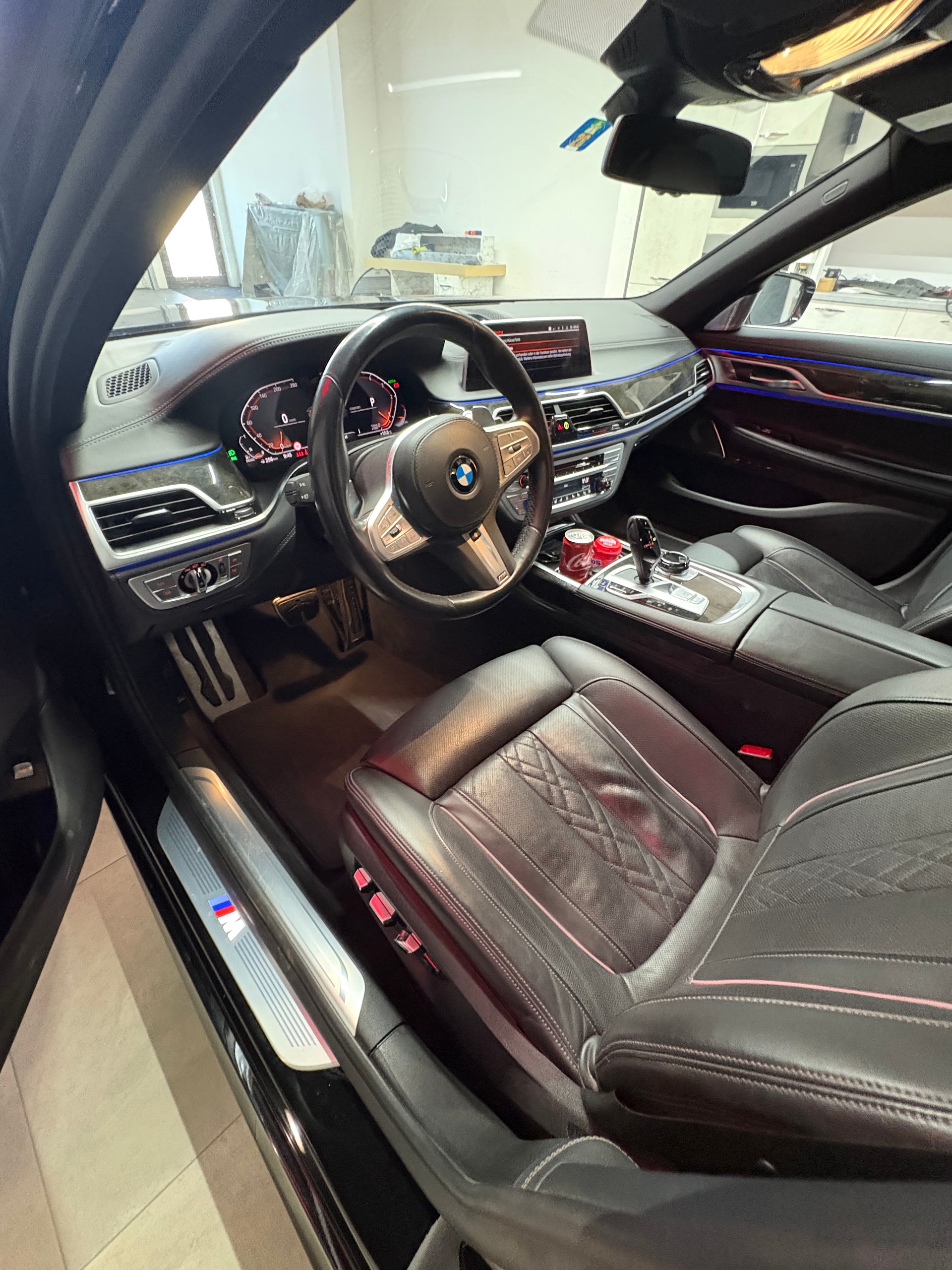 BMW 750d xDrive Steptronic-image-7
