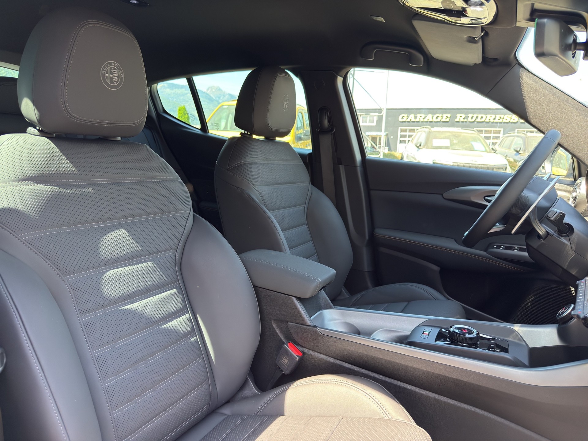 ALFA ROMEO Tonale 1.5 Hybrid Veloce-image-15