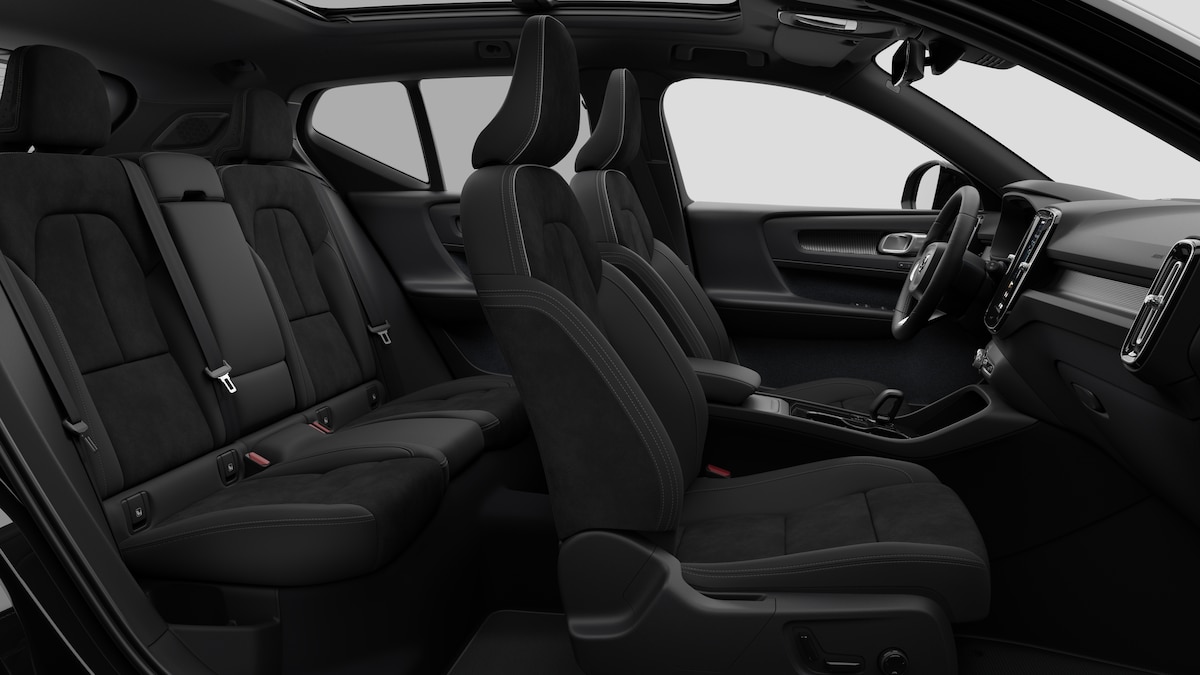 VOLVO EX40 Twin Black Edition AWD-image-13