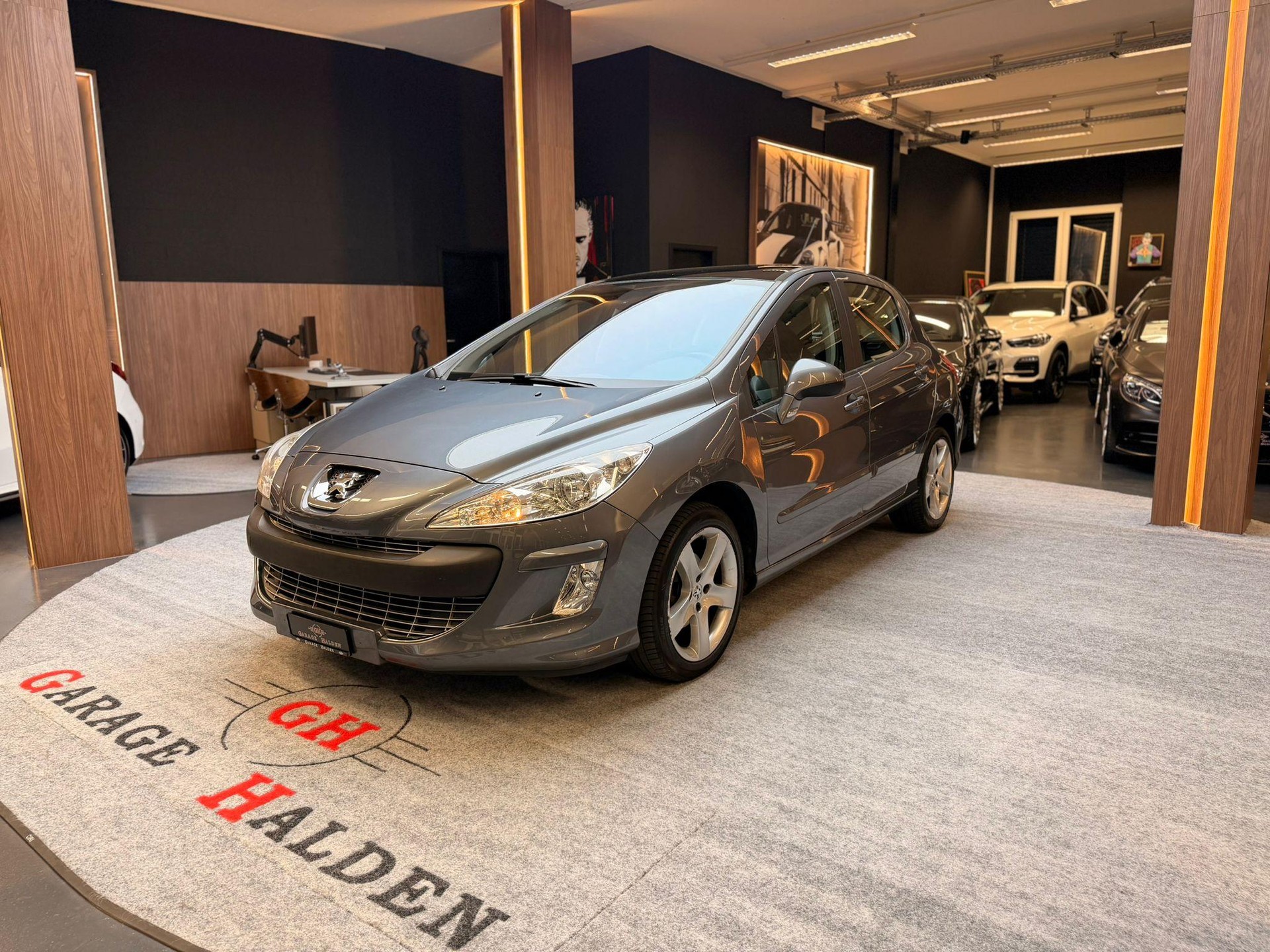 PEUGEOT 308 2.0 HDI SportPack-image-2