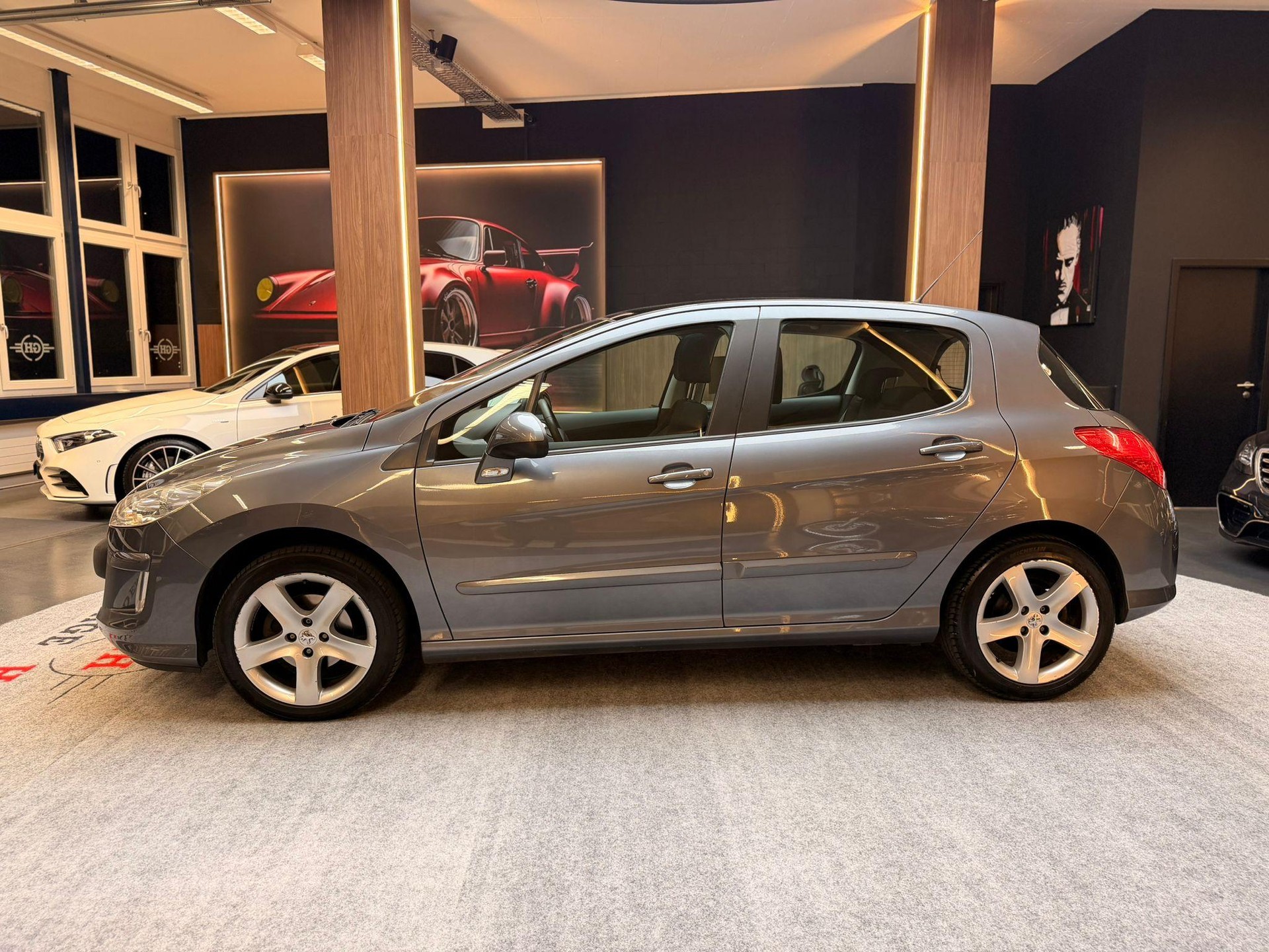 PEUGEOT 308 2.0 HDI SportPack-image-3