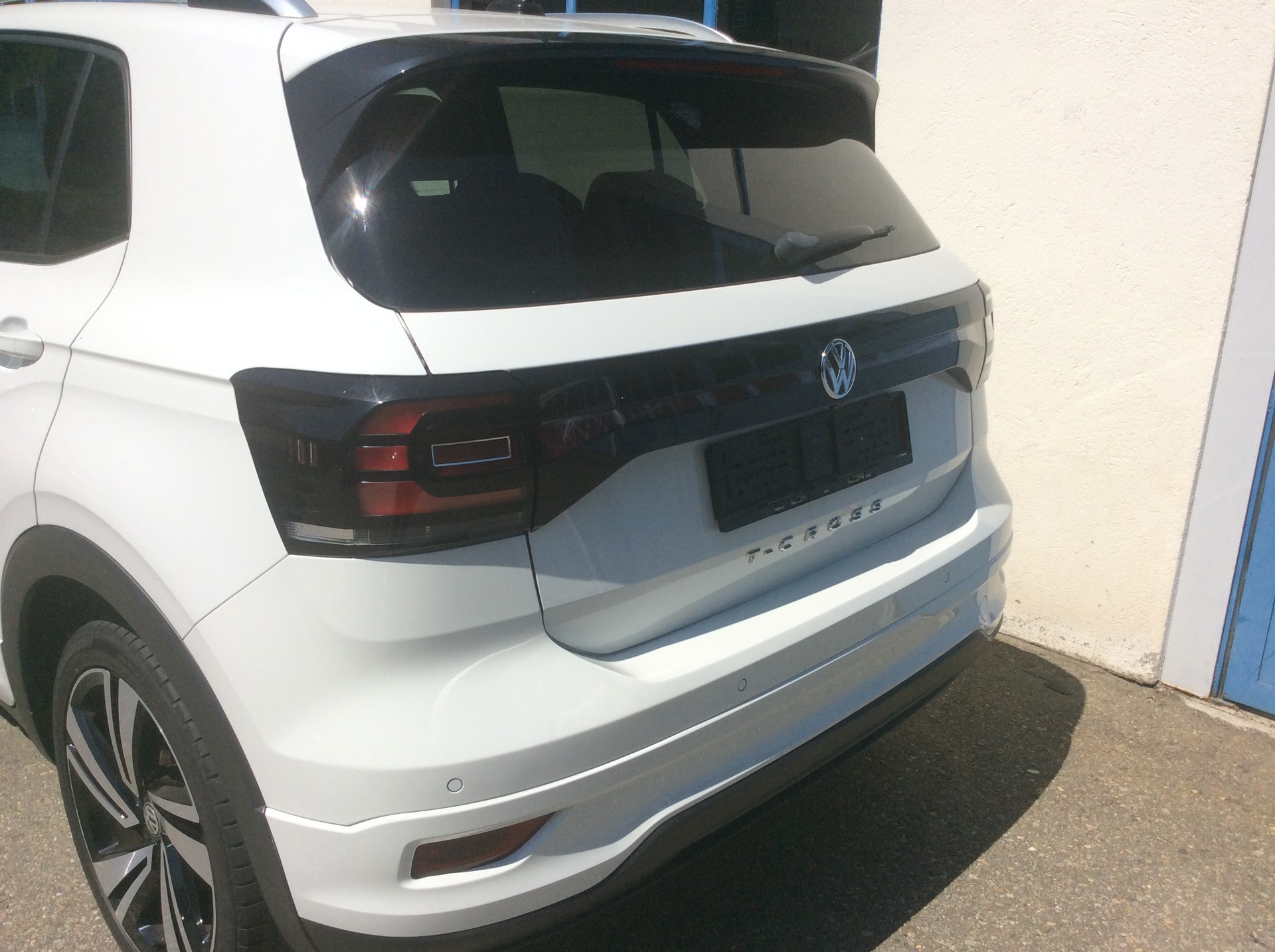 VW R-LINE-image-4
