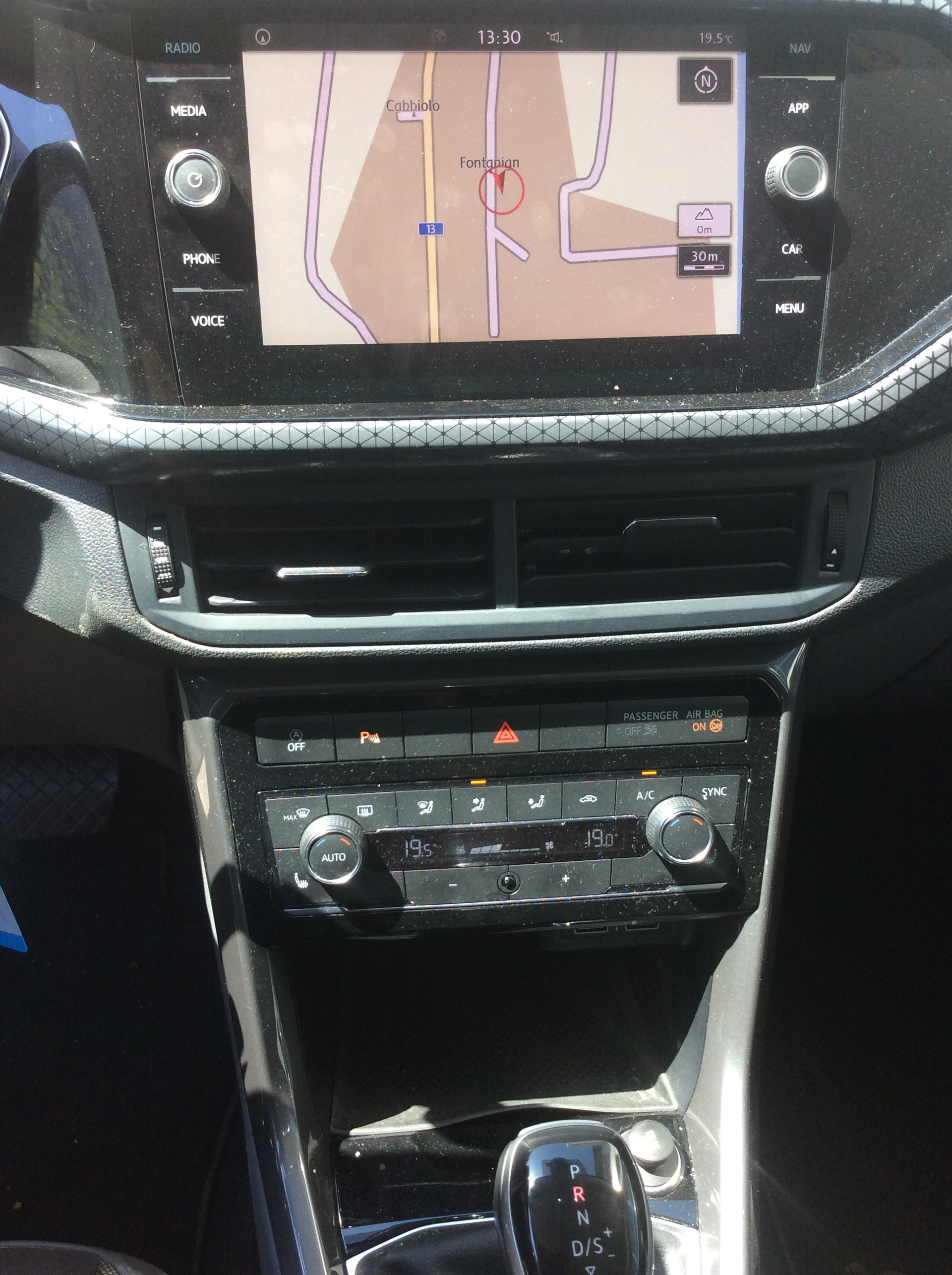 VW R-LINE-image-6