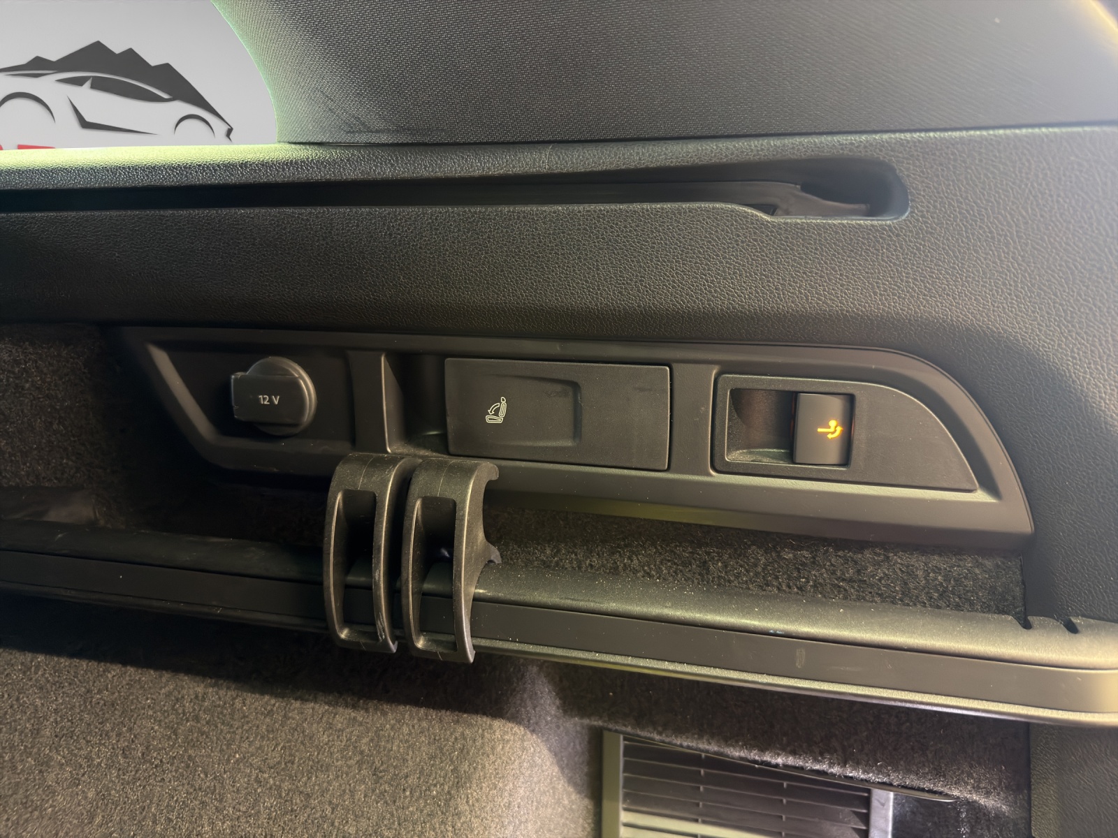 SKODA Kodiaq 2.0 TDI SCR SportLine 4x4 DSG-image-19
