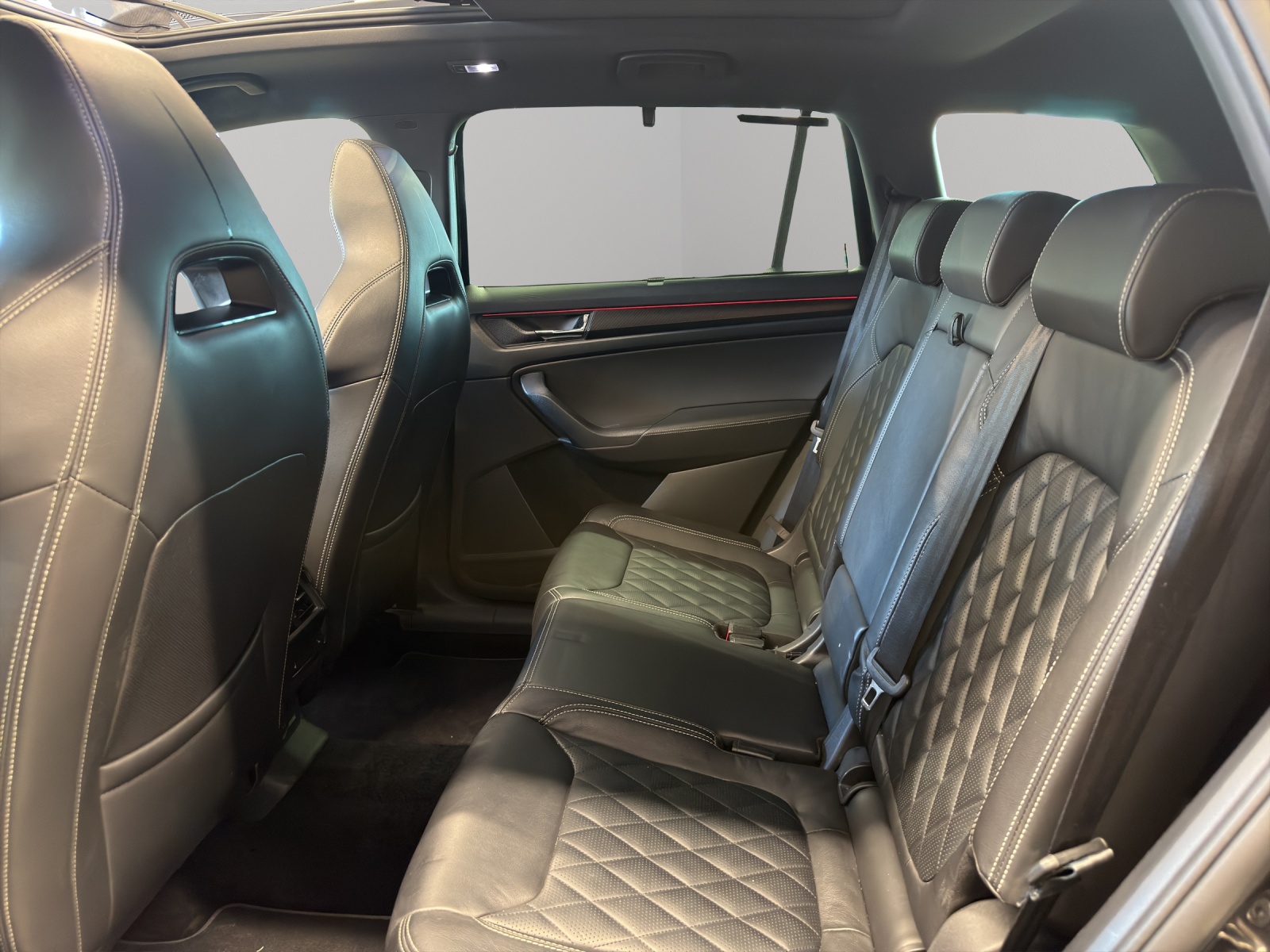 SKODA Kodiaq 2.0 TDI SCR SportLine 4x4 DSG-image-15